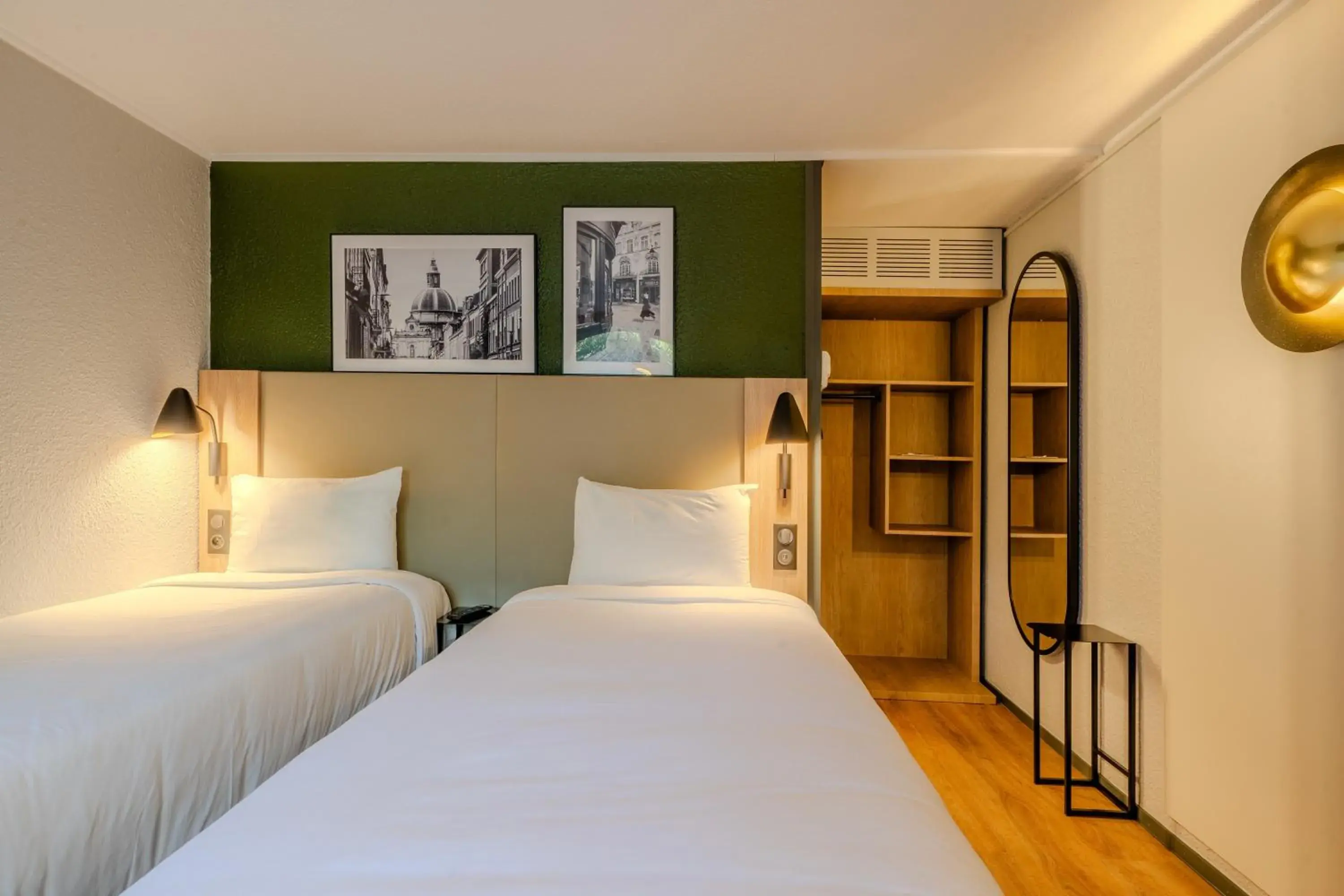 Bedroom, Bed in Campanile NATURE - Lille Est Villeneuve-d'Ascq Bedroom, Bed in Campanile NATURE - Lille Est Villeneuve-d'Ascq