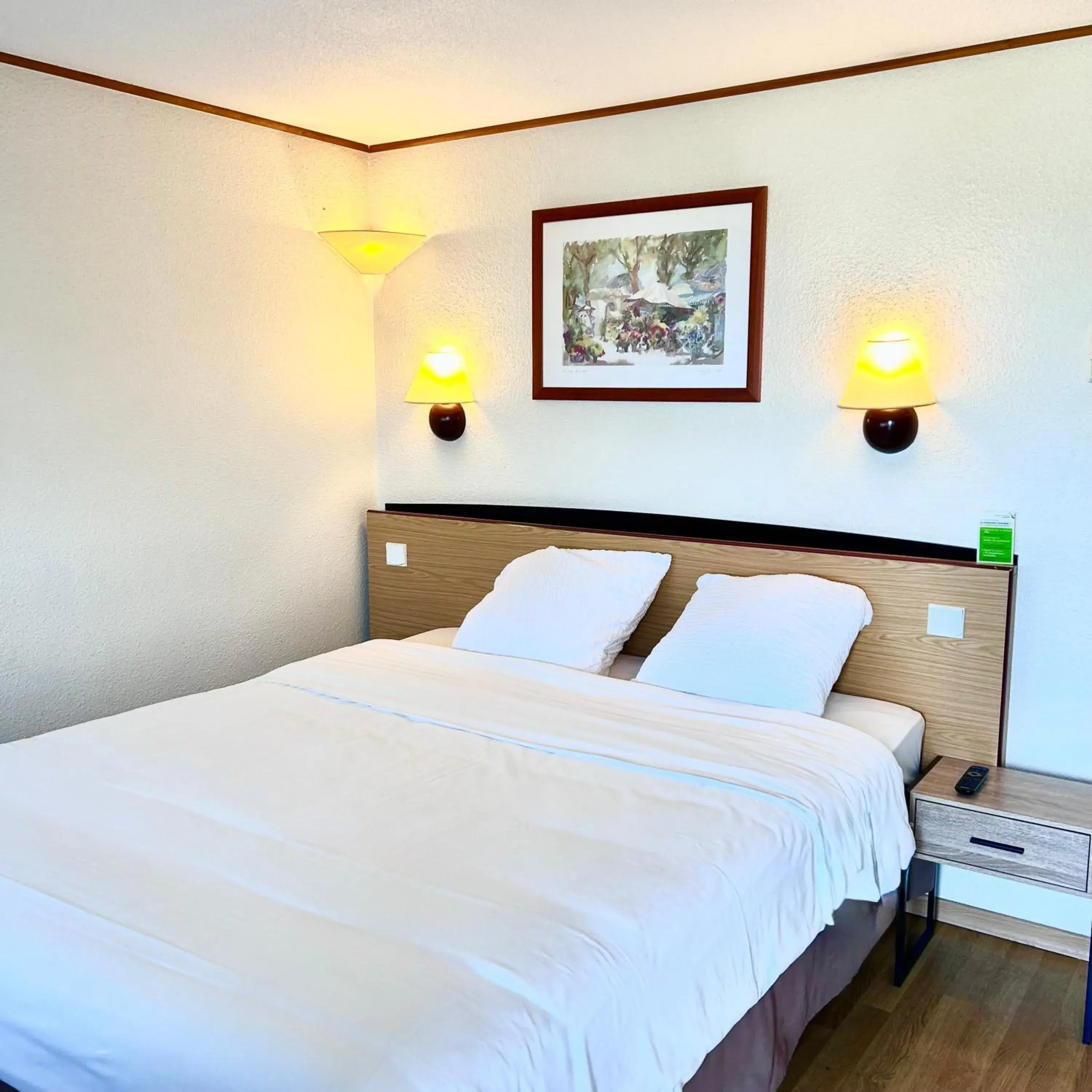 Bed in Campanile Marmande Bed in Campanile Marmande