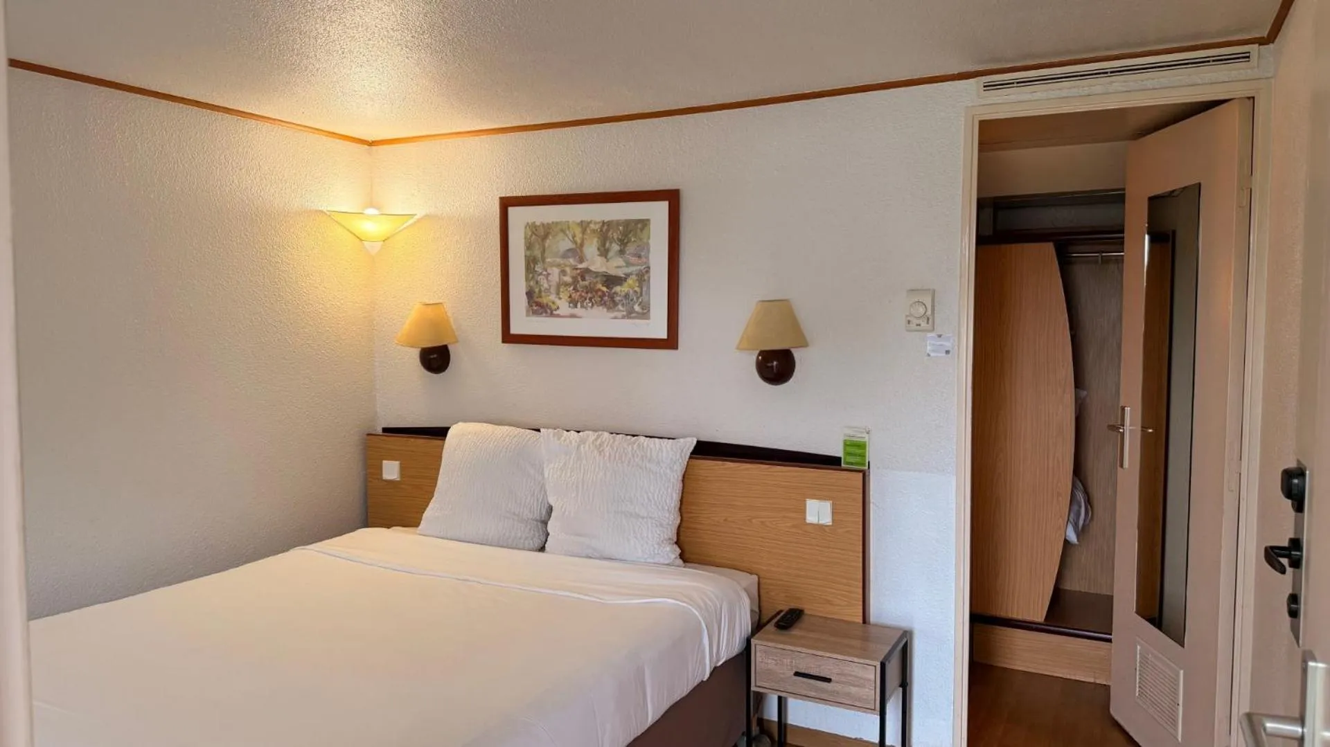 Bed in Campanile Marmande