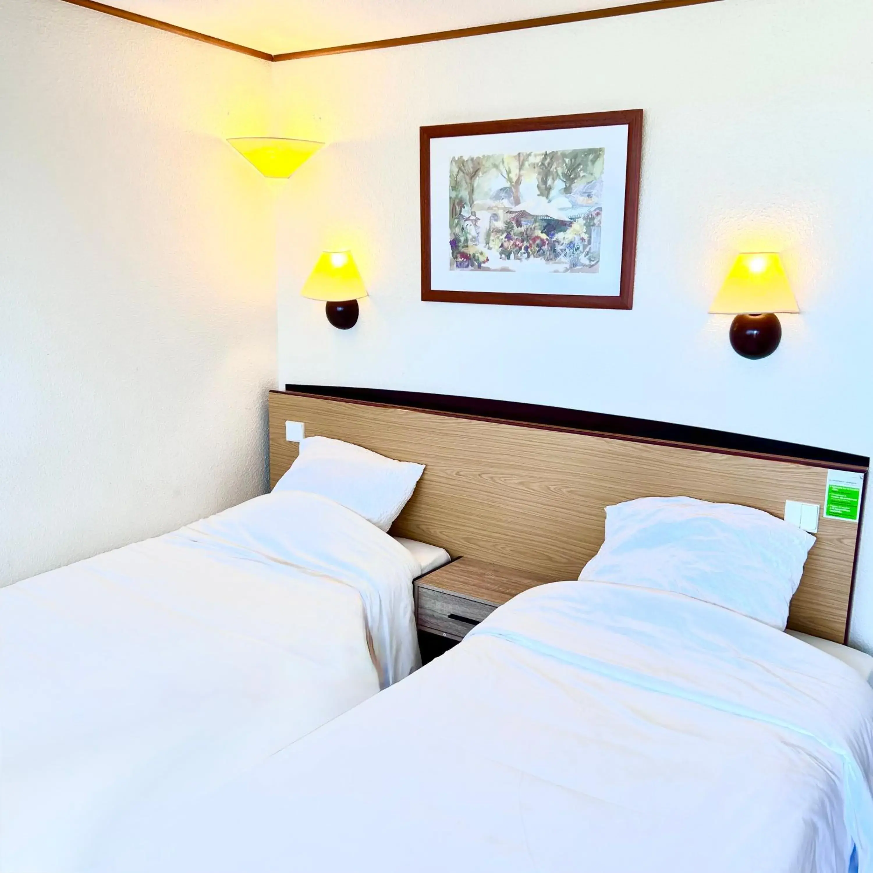 Bed in Campanile Marmande Bed in Campanile Marmande