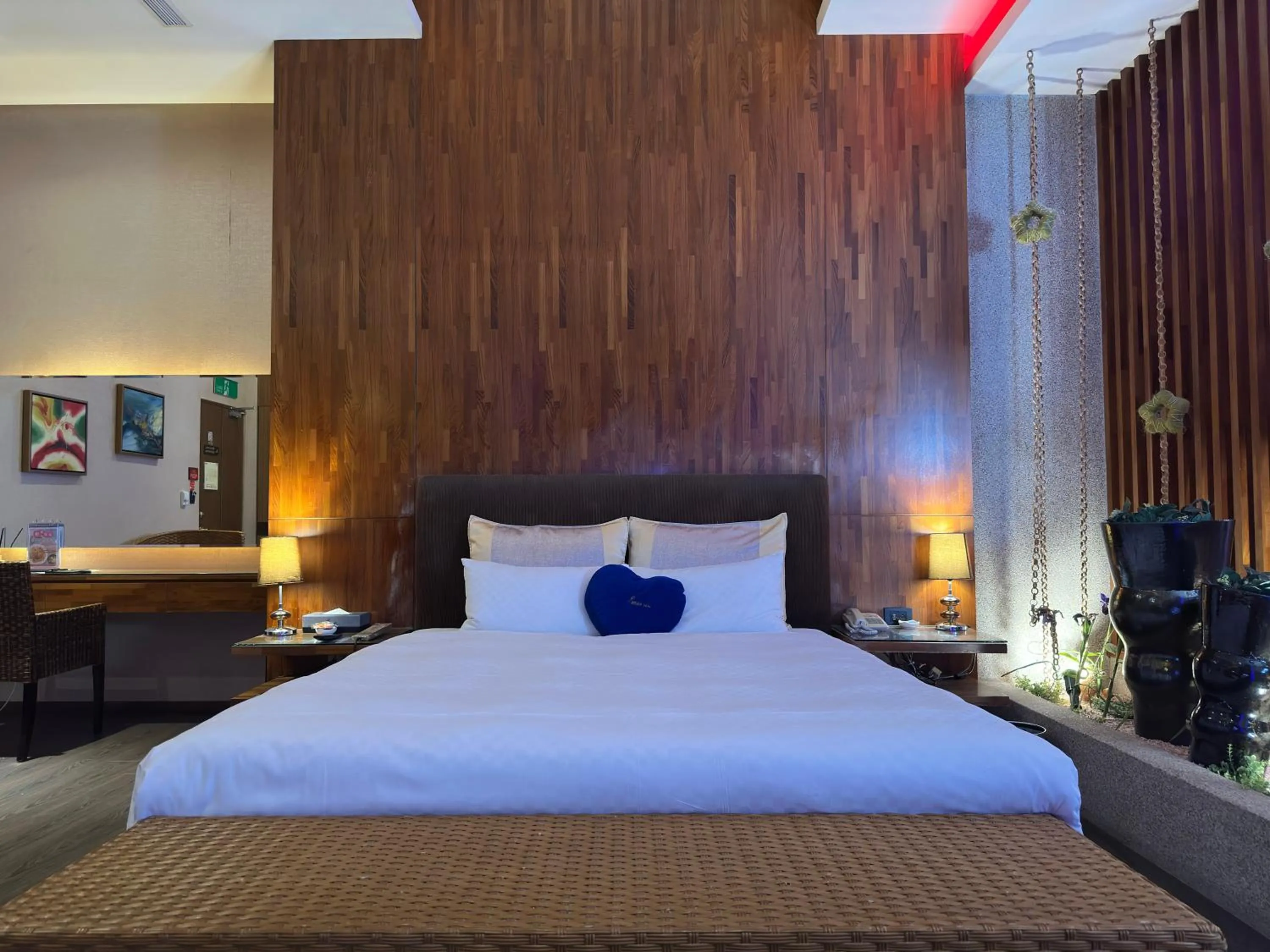 Bed in Norway Forest Villa Motel