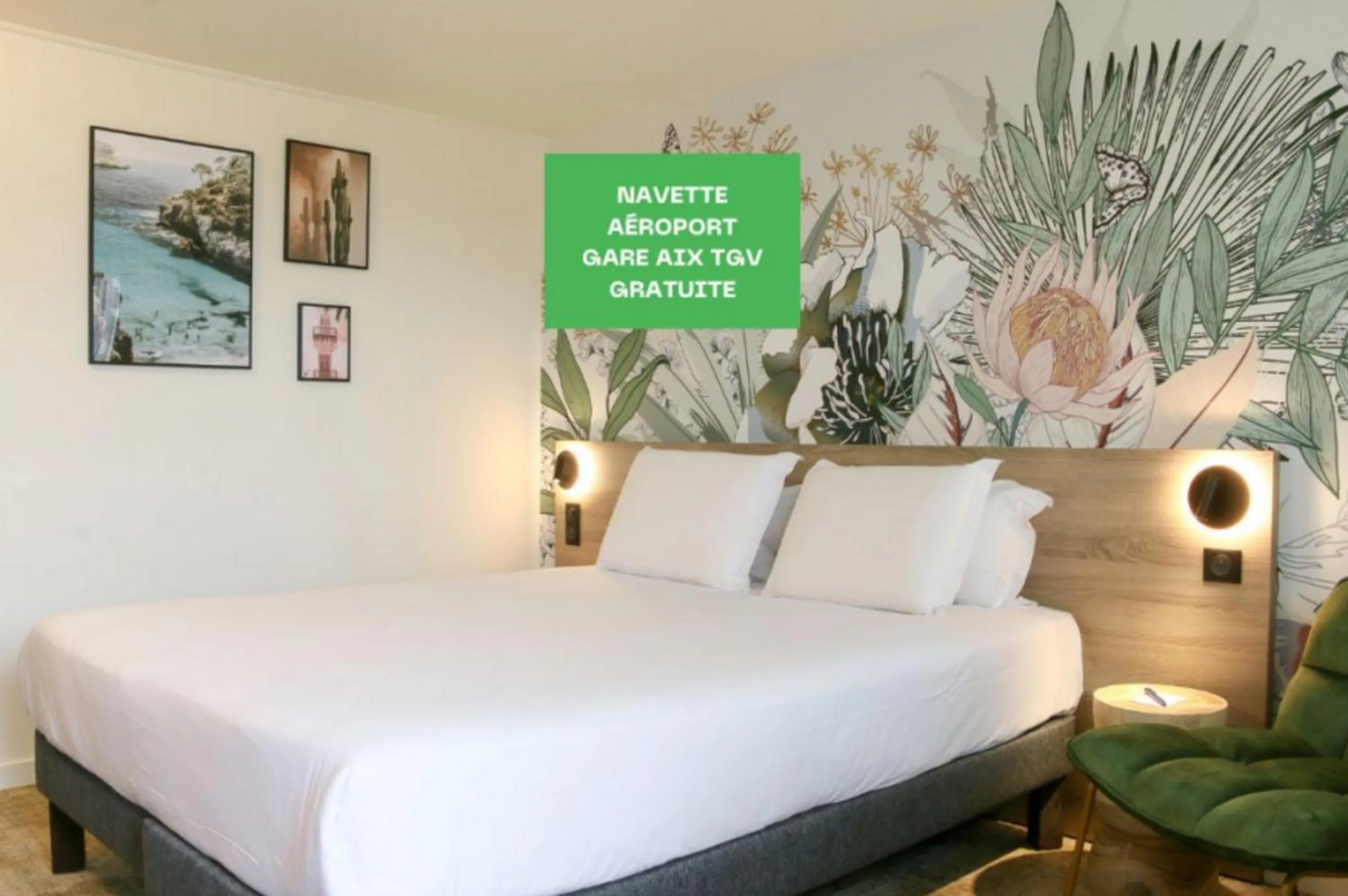 shuttle, Bed in HÔTEL KYRIAD MARSEILLE - Vitrolles Aéroport