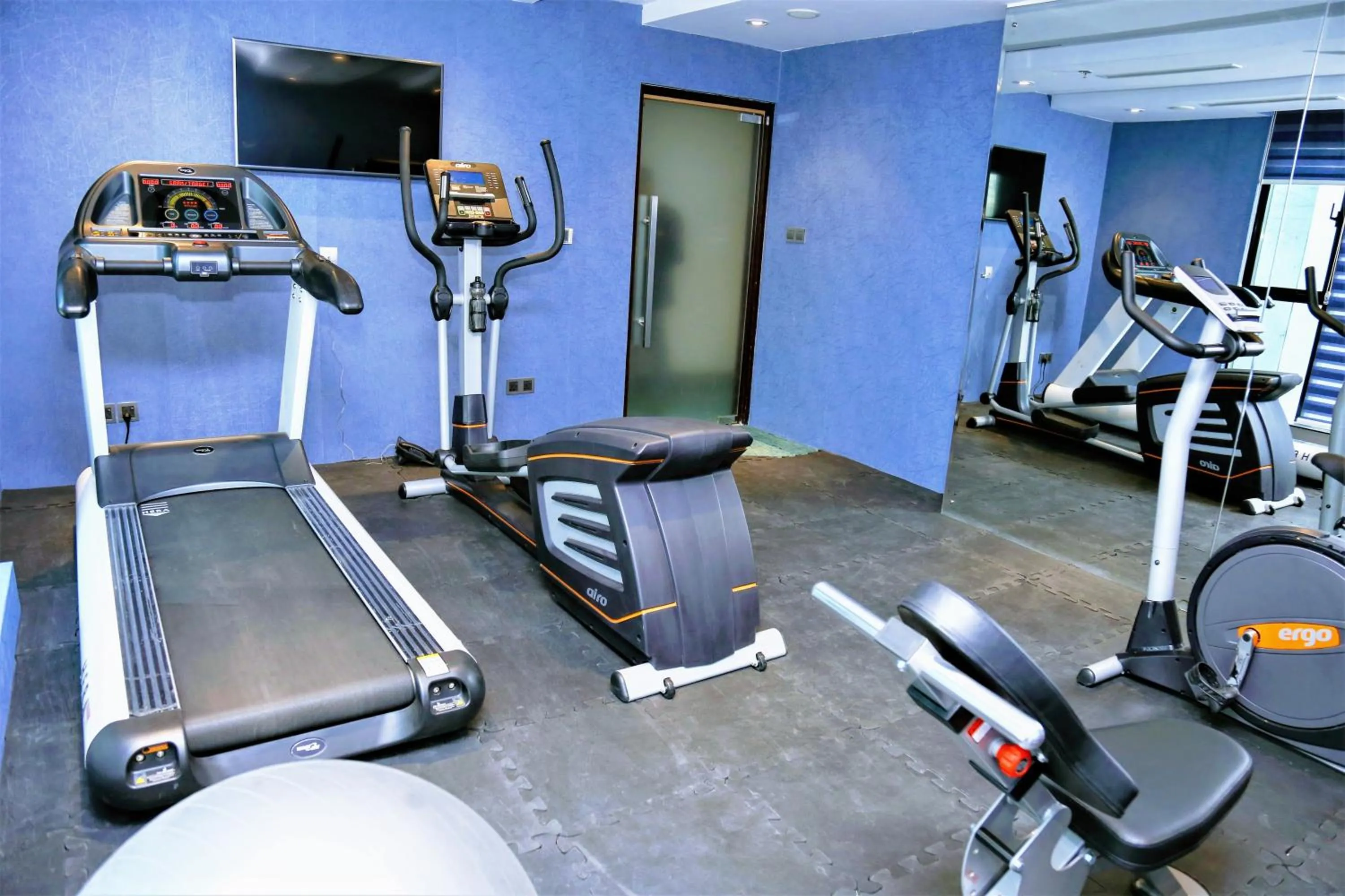 Fitness centre/facilities in The Raintree Dhaka - A Luxury collection Hotel