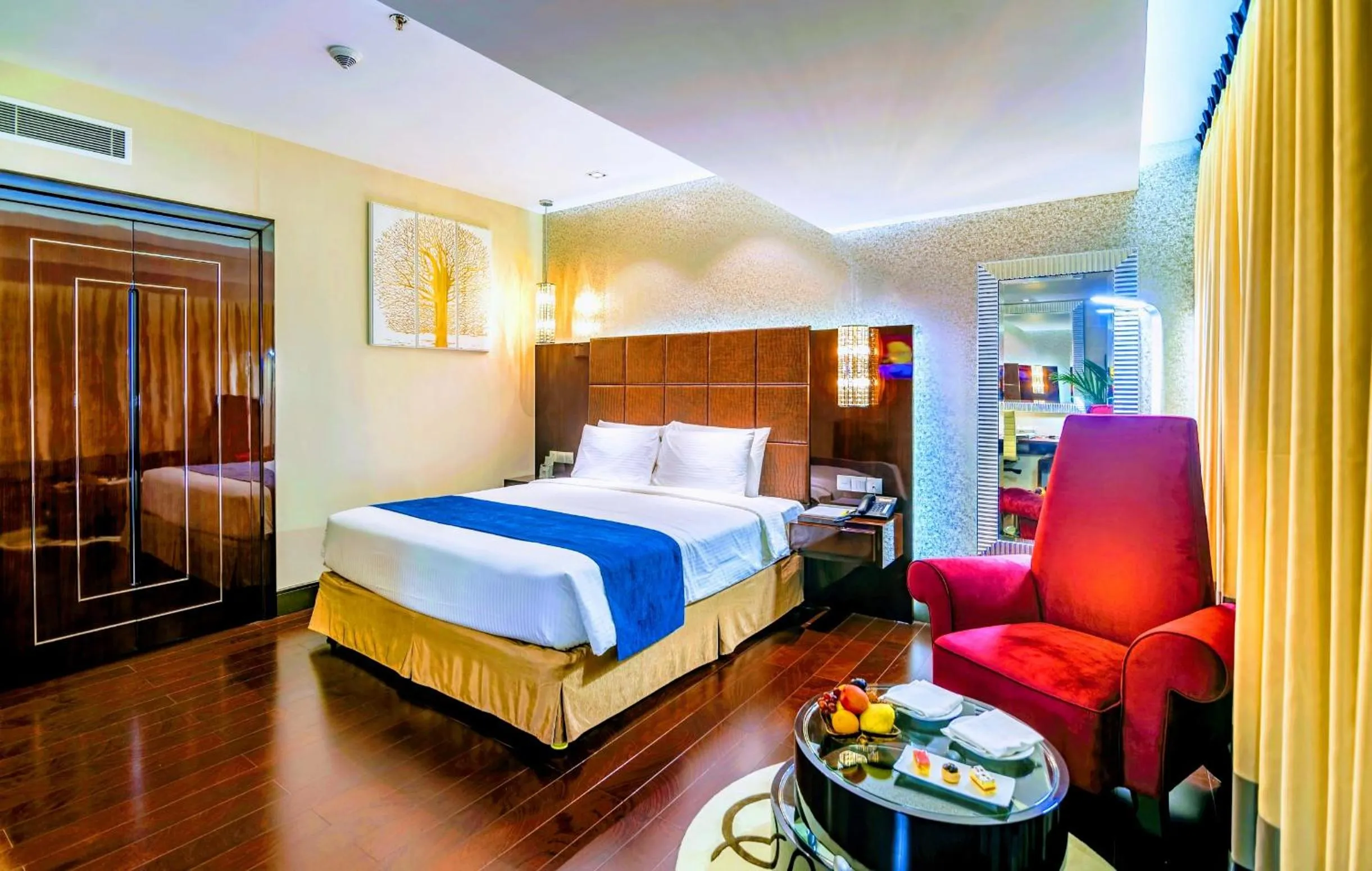 Bedroom in The Raintree Dhaka - A Luxury collection Hotel