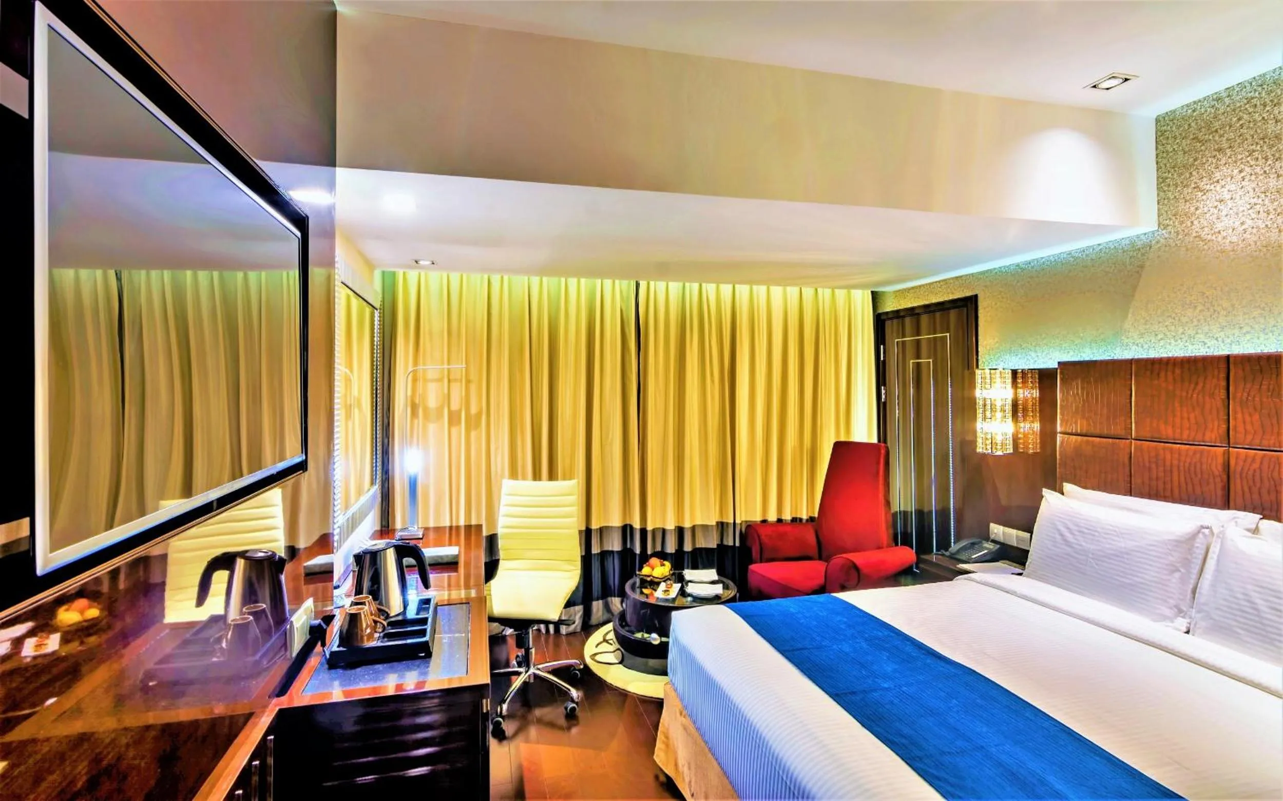 Bedroom in The Raintree Dhaka - A Luxury collection Hotel