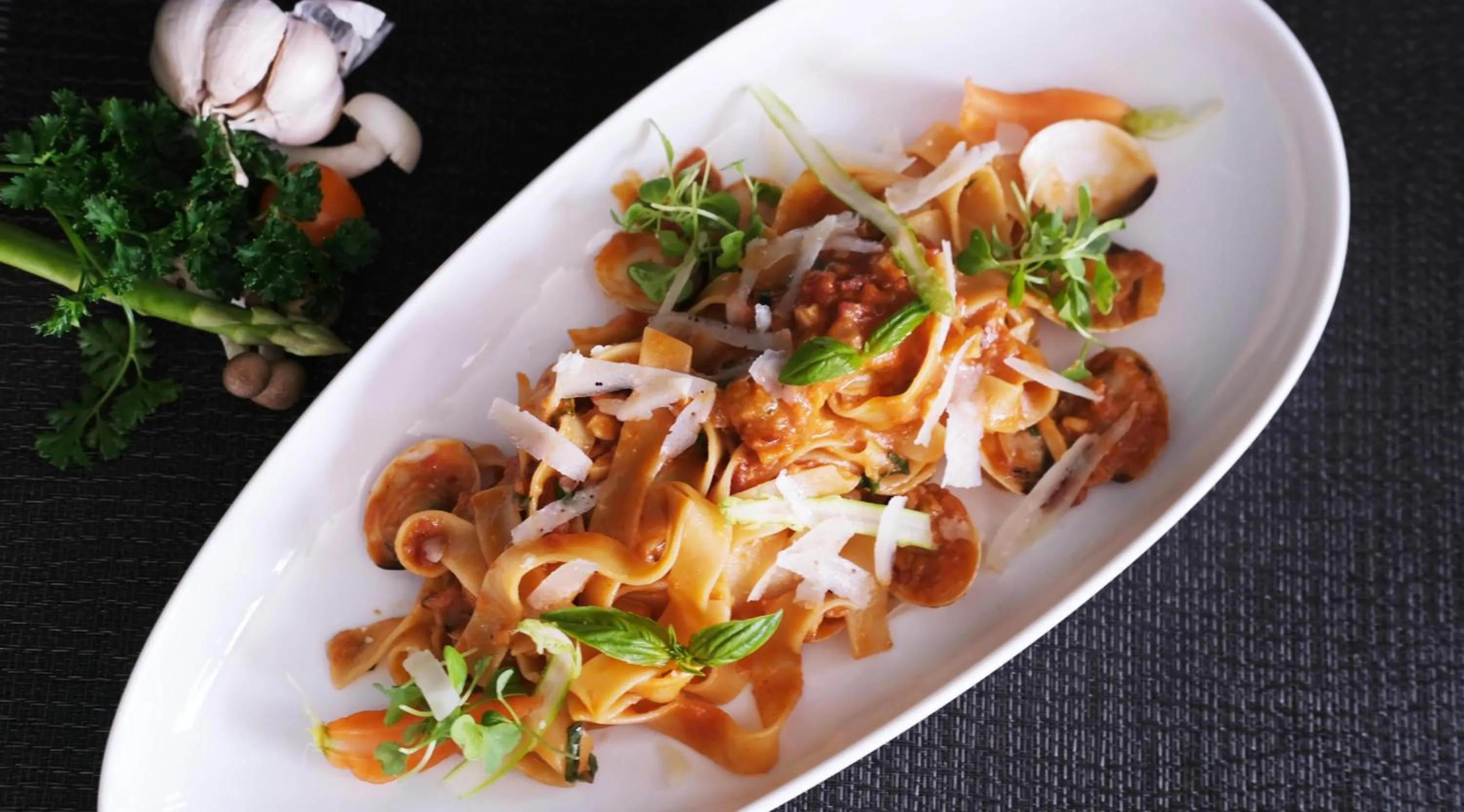 The Bloom Classic - An Excellent Blend of Cozy Living and Urban Relaxation