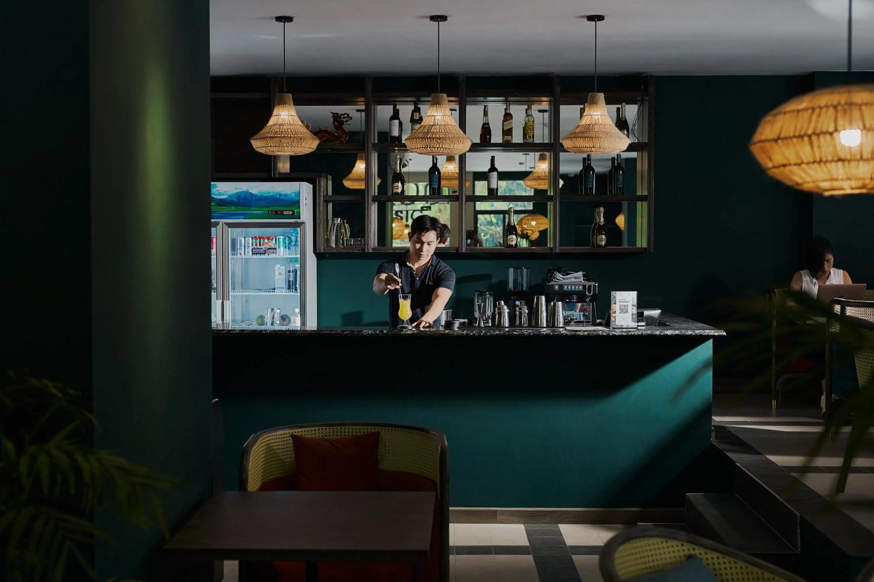 Restaurant/places to eat in The Bloom Classic - An Excellent Blend of Cozy Living and Urban Relaxation