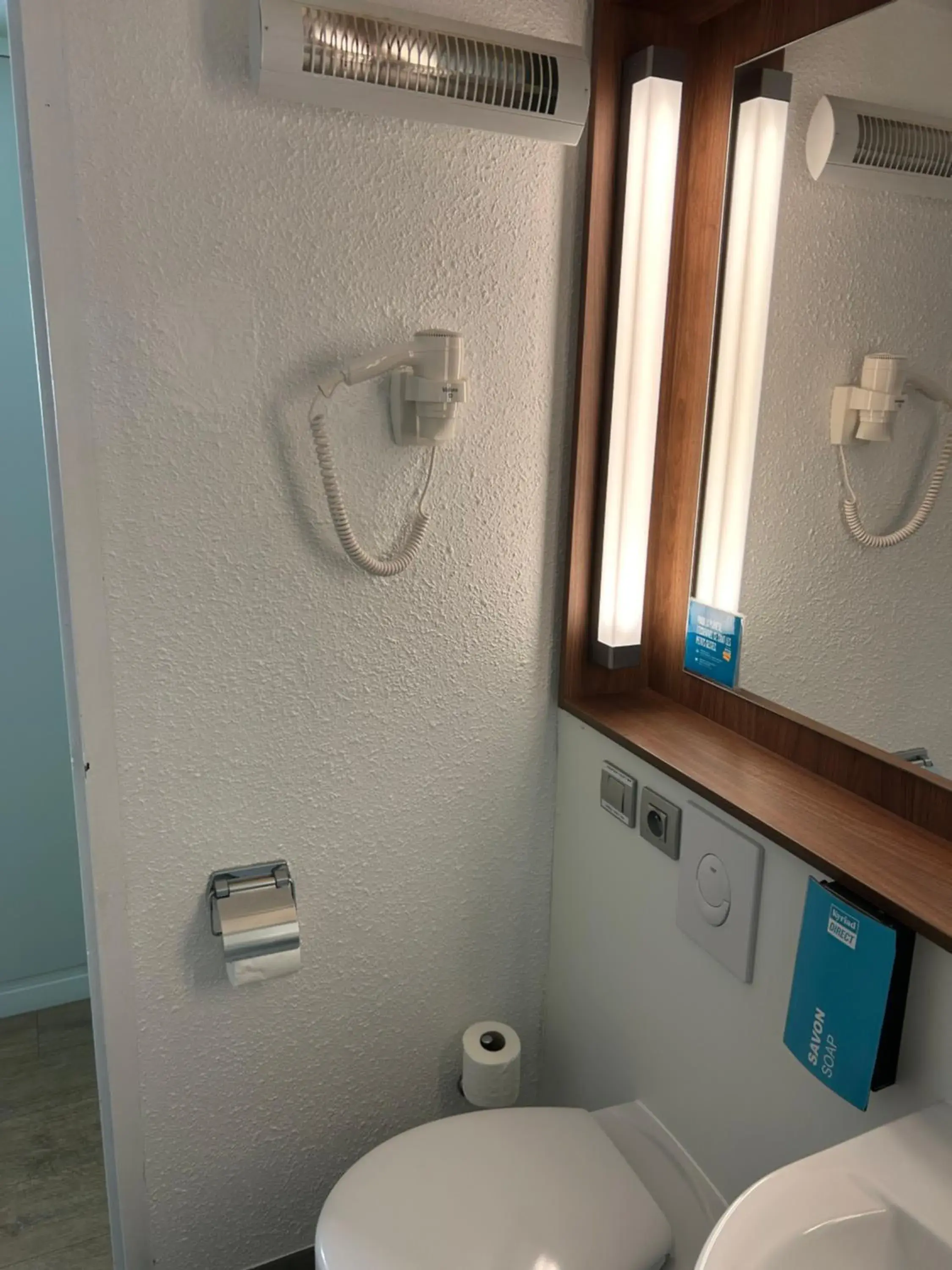 New Generation Twin Room in Kyriad Direct Metz Nord – Woippy New Generation Twin Room in Kyriad Direct Metz Nord – Woippy