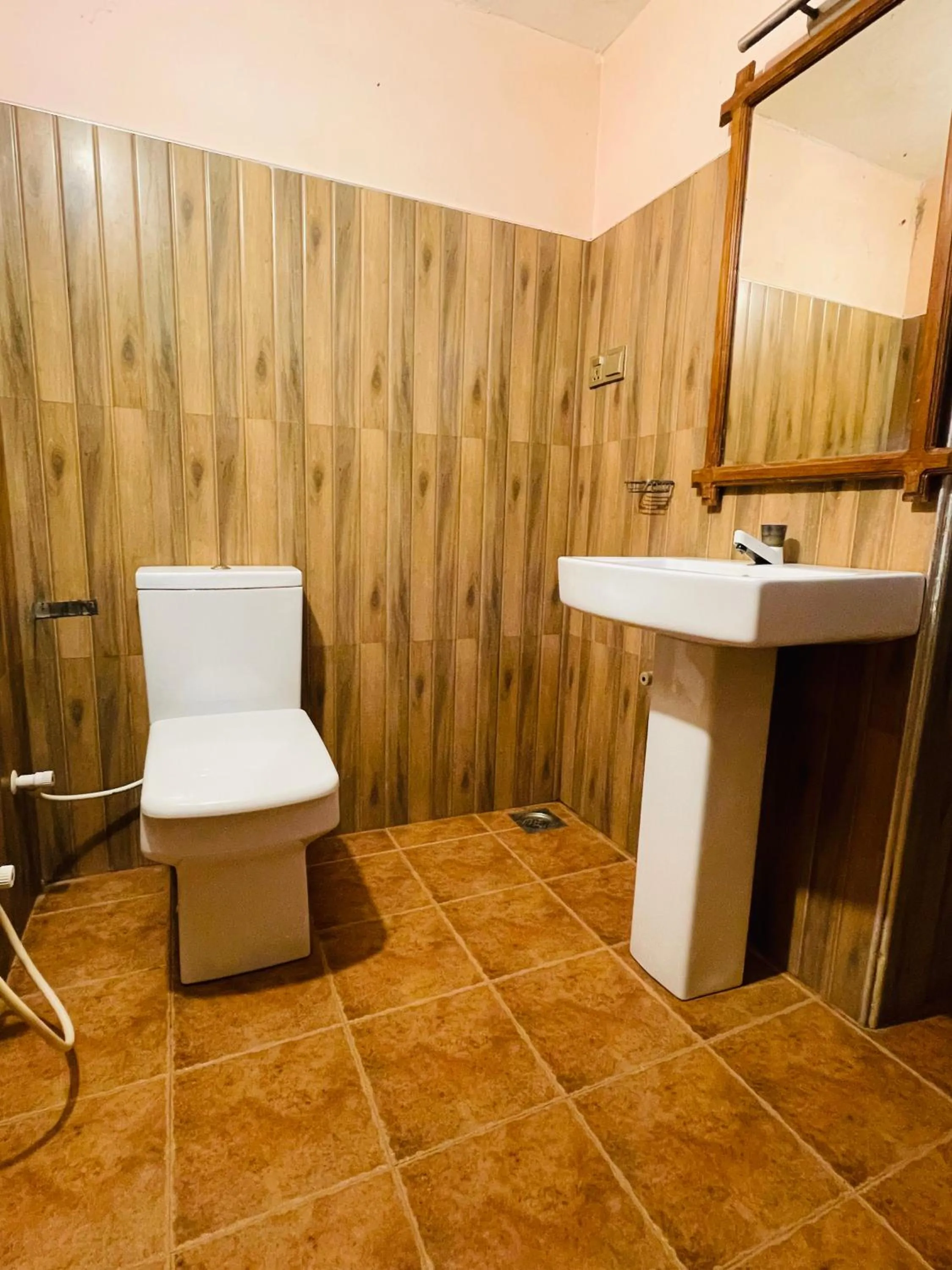 Shower in LakeSide Cabana Tissamaharama