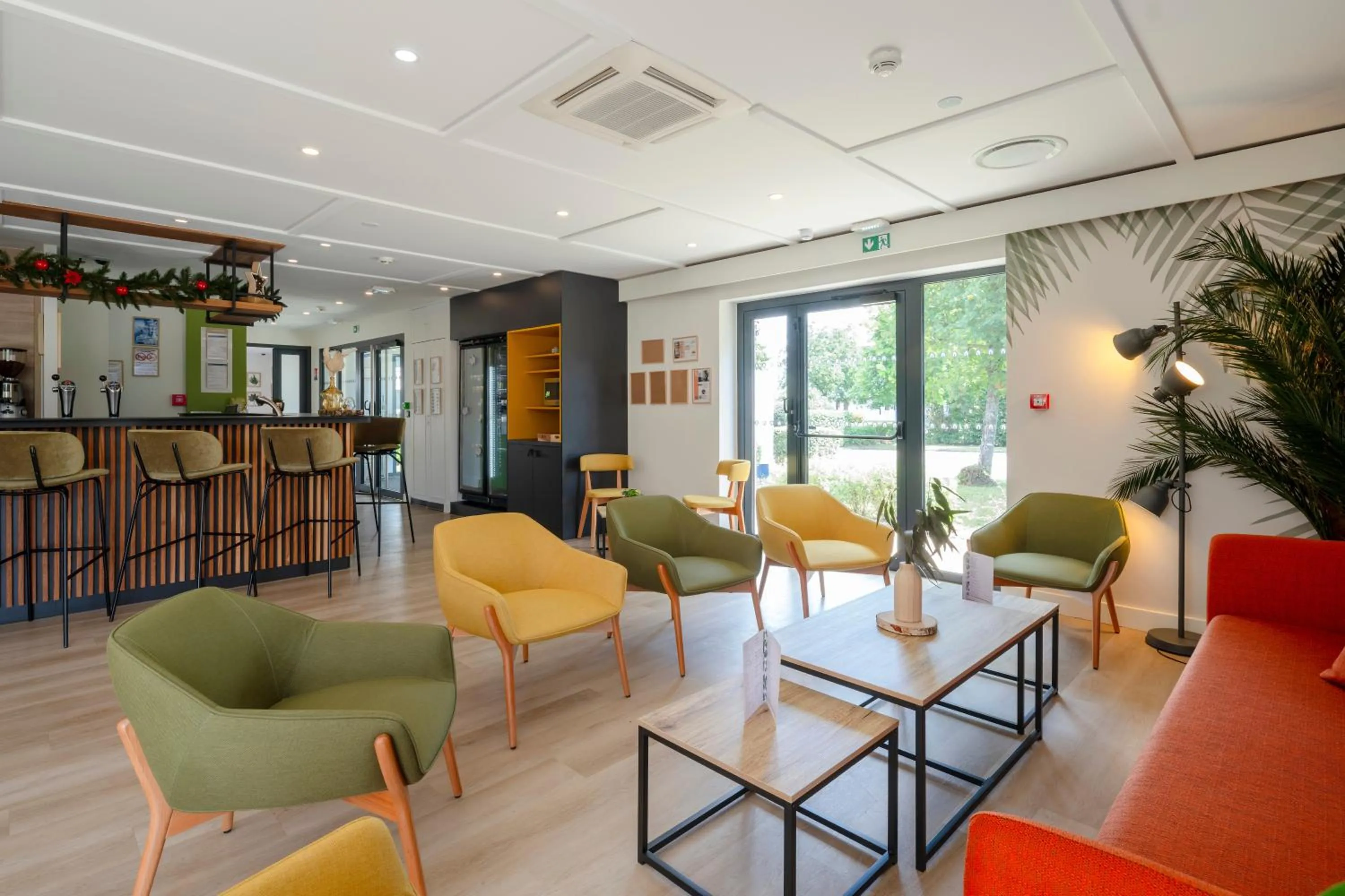 Lobby or reception in Campanile Metz Sud Jouy-Aux-Arches A31 Carrefour de l'Europe