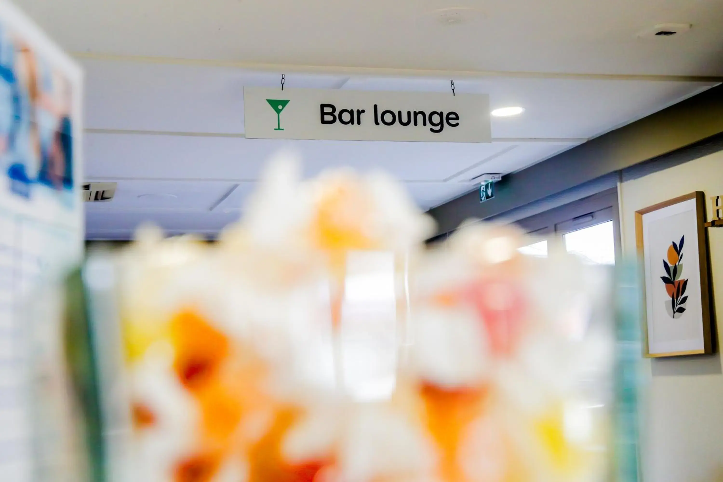 Lounge or bar in Campanile Montargis - Amilly Lounge or bar in Campanile Montargis - Amilly