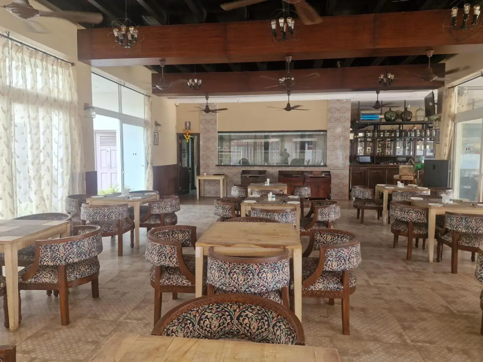 Restaurant/places to eat in Silver Sands Serenity Resort, Candolim Restaurant/places to eat in Silver Sands Serenity Resort, Candolim