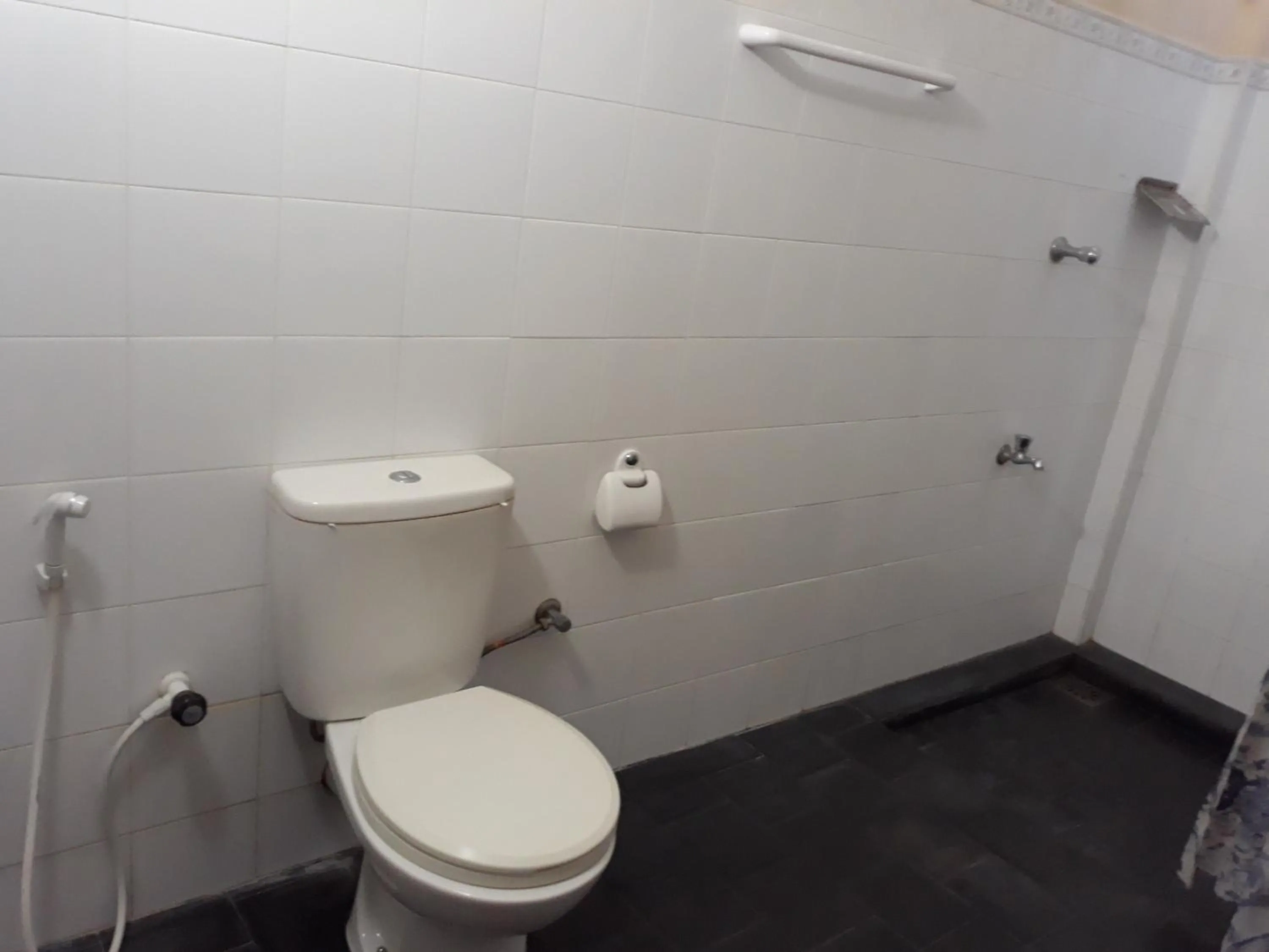 Standard Double Room in Katagamuwa Rest