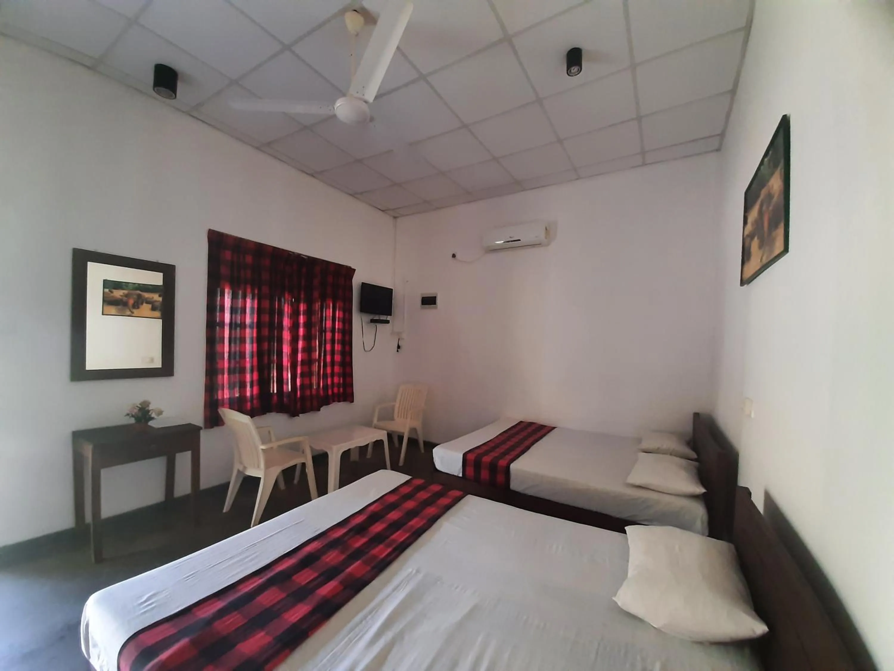 Bed in Katagamuwa Rest