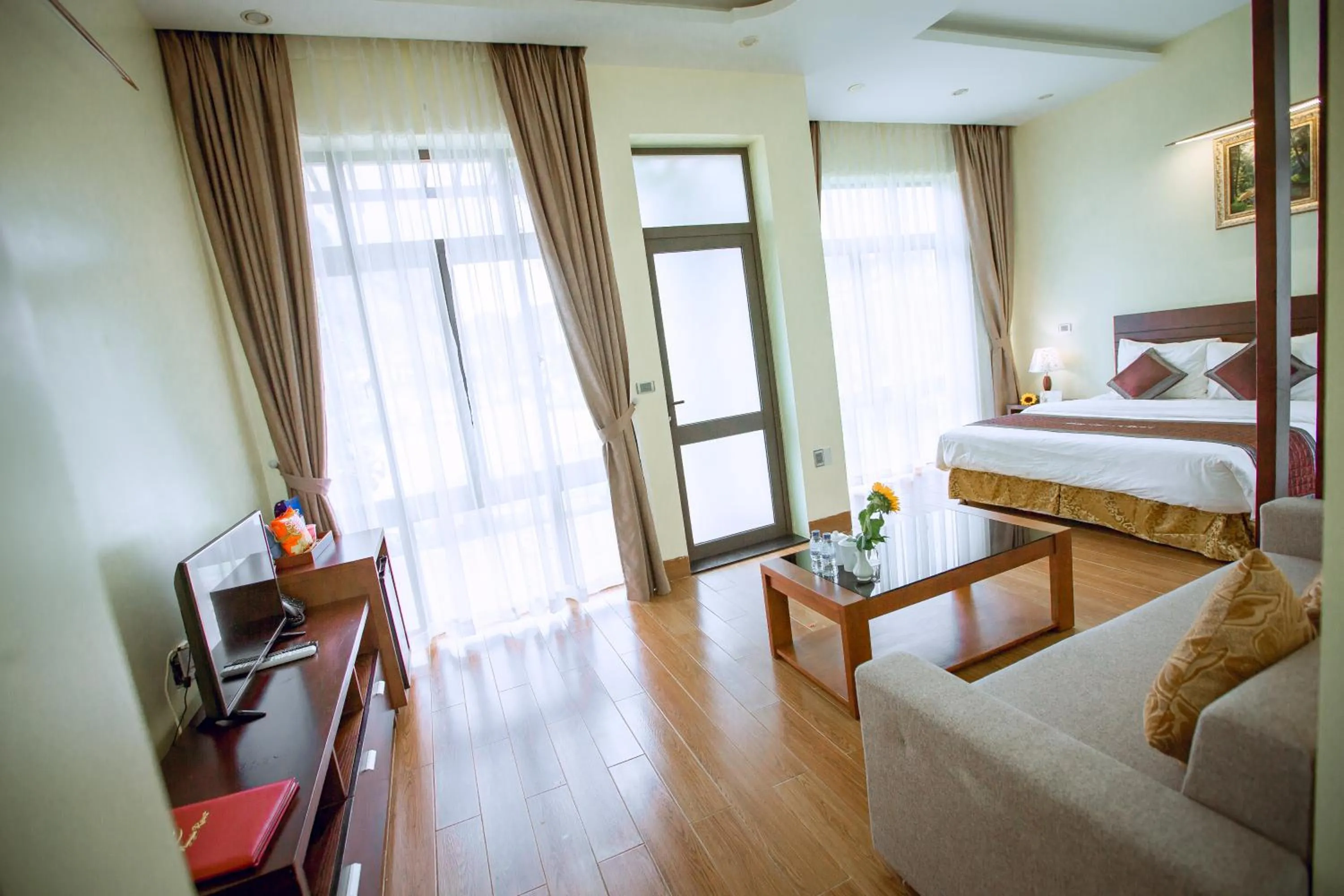 Photo of the whole room, Bed in Thao Nguyen Hotel & Resort Moc Chau