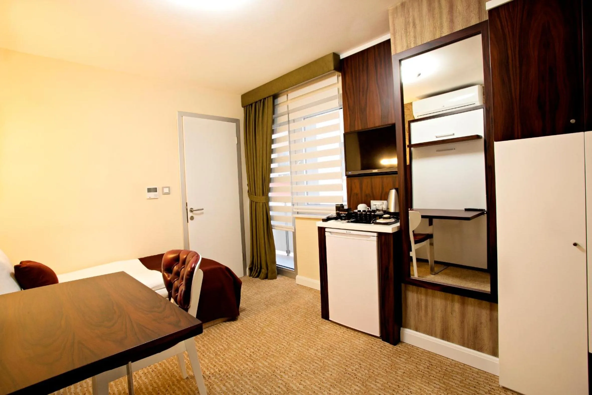 Bedroom in Endglory Hotel