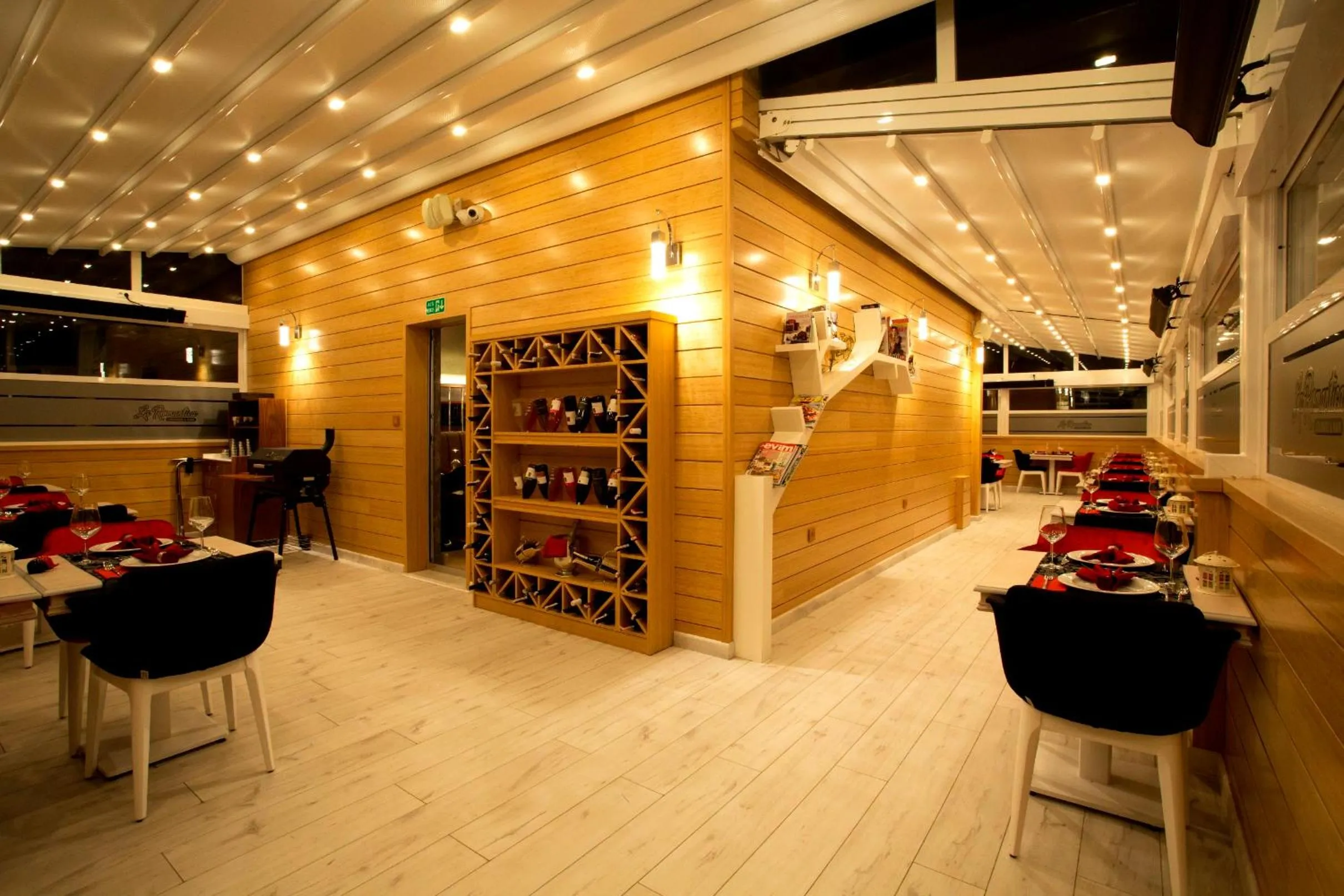 Lunch in Endglory Hotel