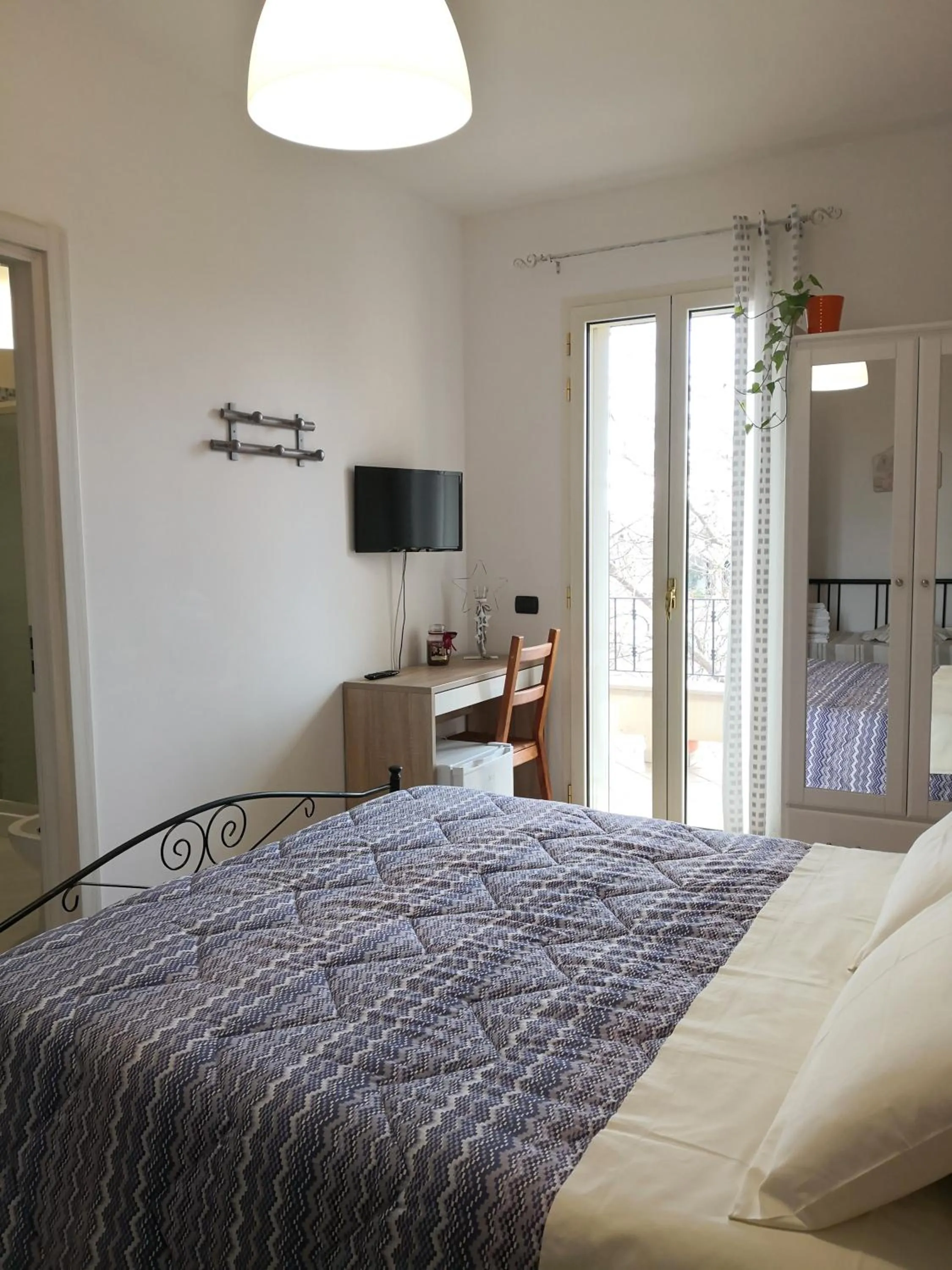 Bedroom, Bed in B&B Il Papavero Rosso