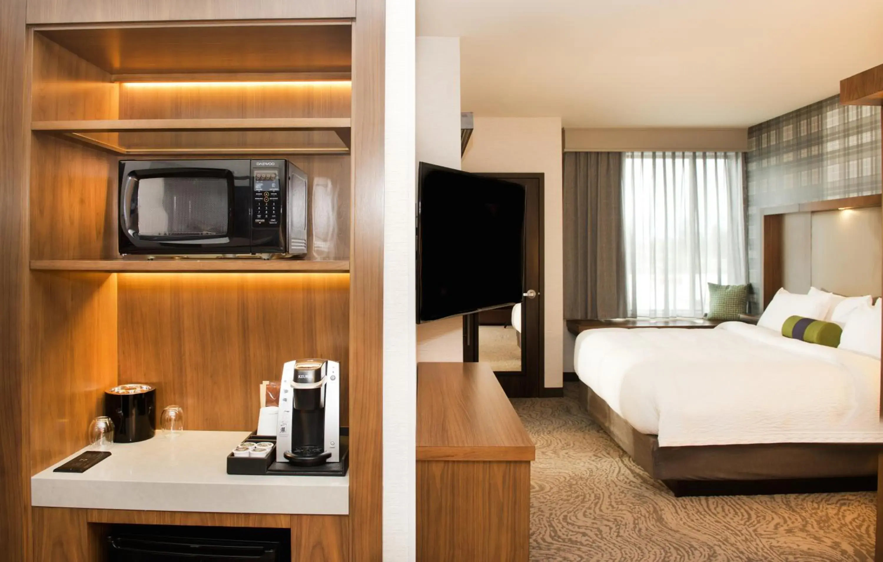 King Suite with Sofa Bed - Hearing Accessible in SpringHill Suites by Marriott Bend King Suite with Sofa Bed - Hearing Accessible in SpringHill Suites by Marriott Bend