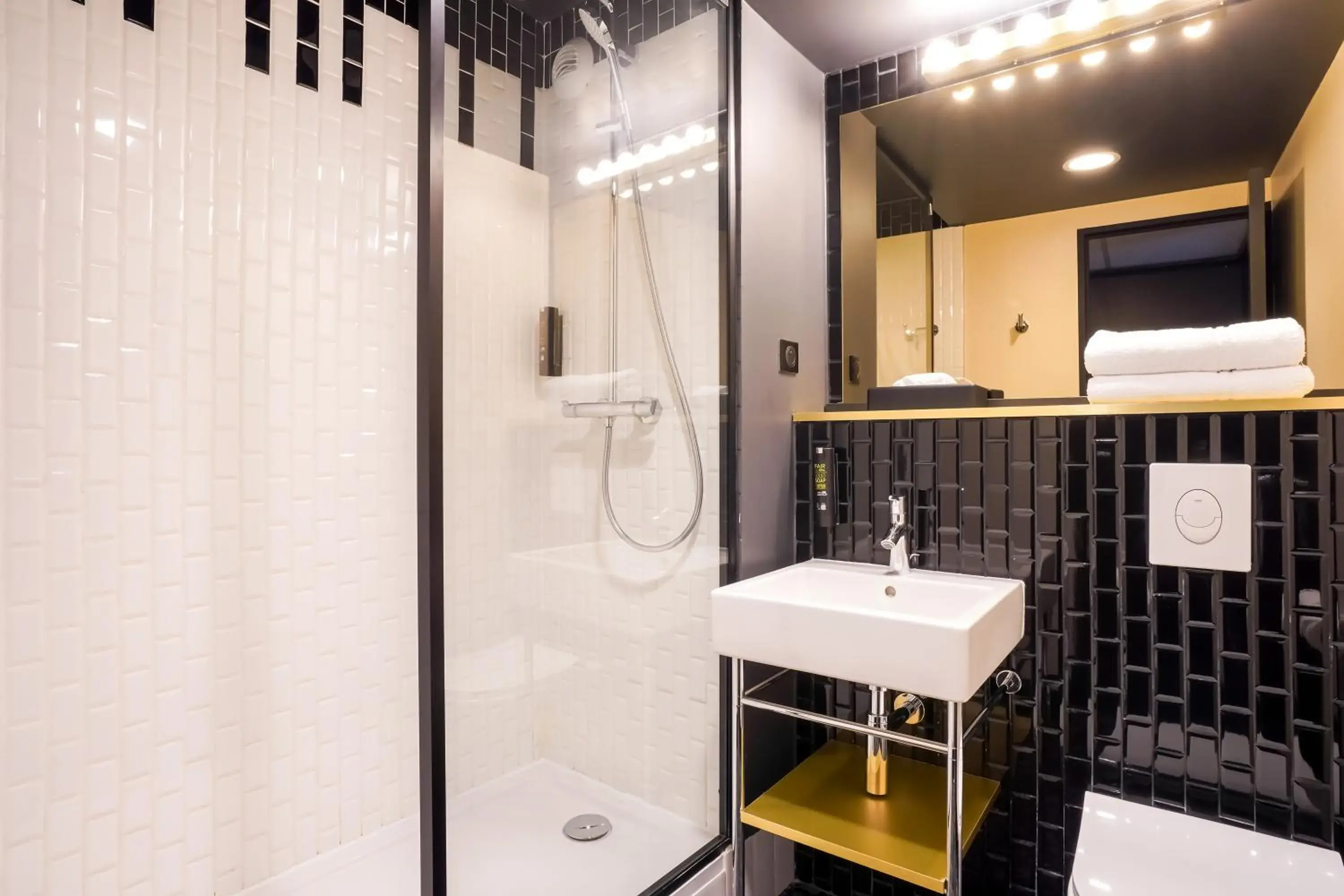 Twin Room in Kyriad - Créteil - Bonneuil-sur-Marne Twin Room in Kyriad - Créteil - Bonneuil-sur-Marne