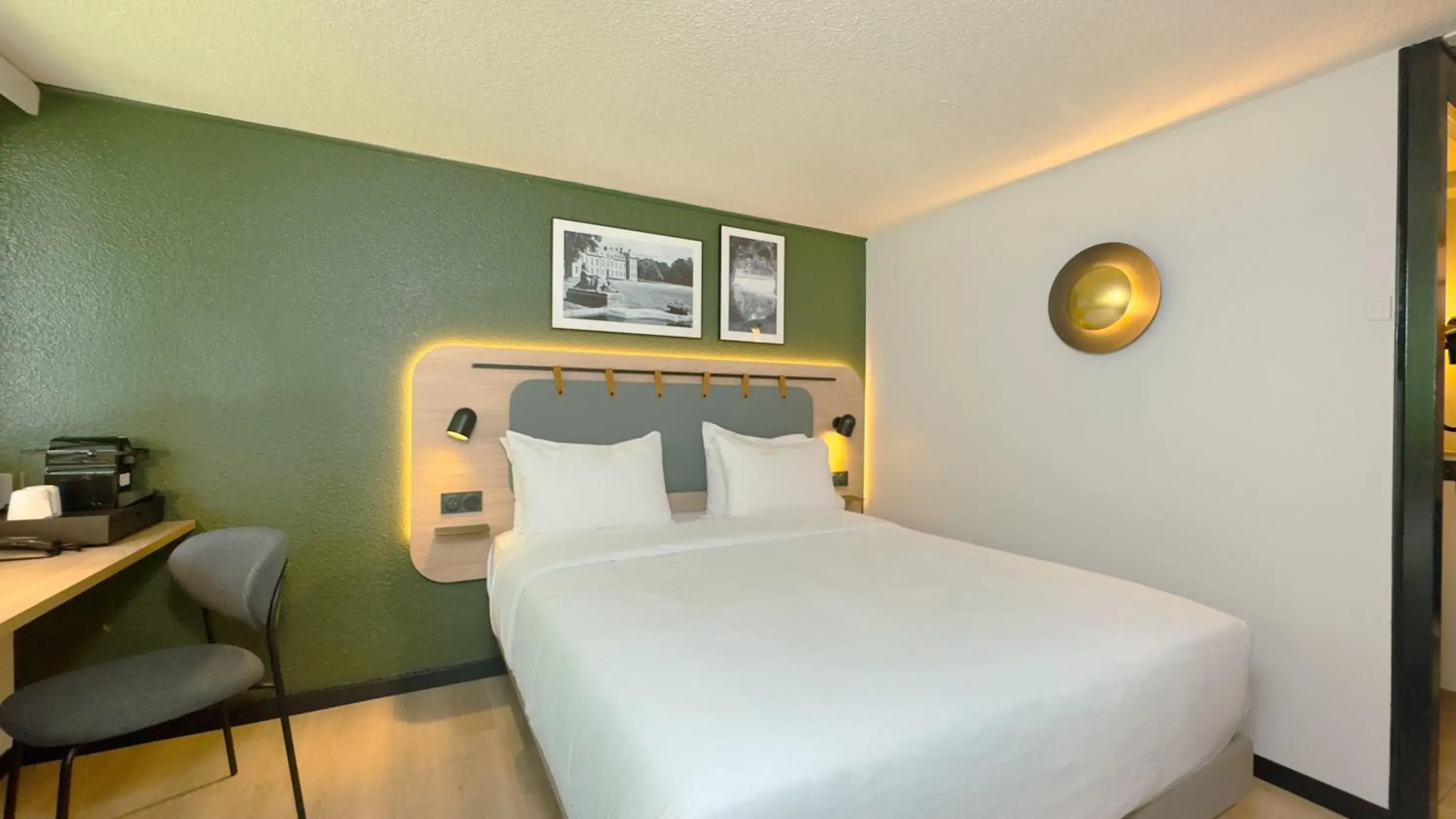 Bed in Campanile Epinay sur Orge Savigny Sur Orge Bed in Campanile Epinay sur Orge Savigny Sur Orge