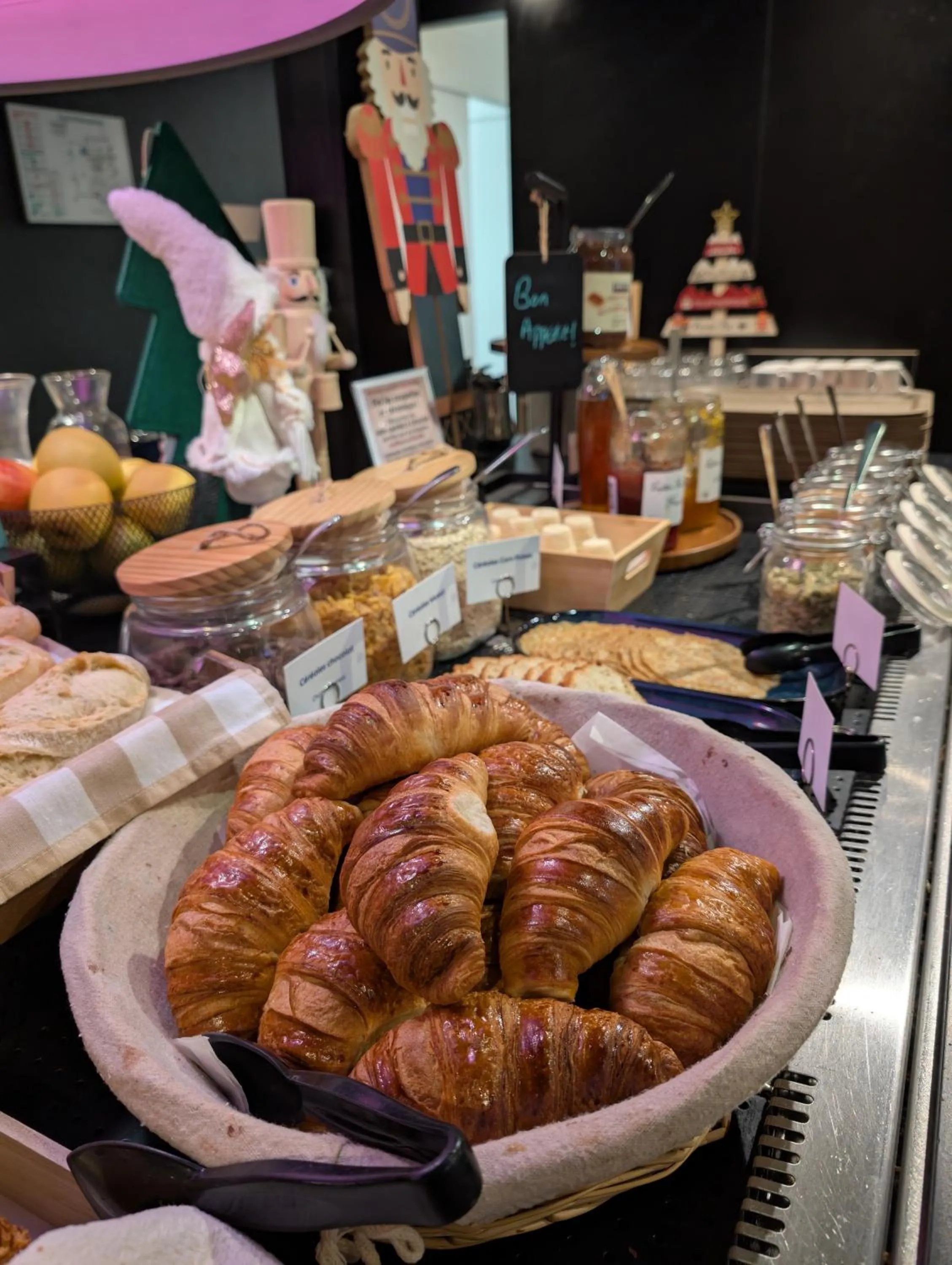 Breakfast in Campanile Villejust - za Courtaboeuf