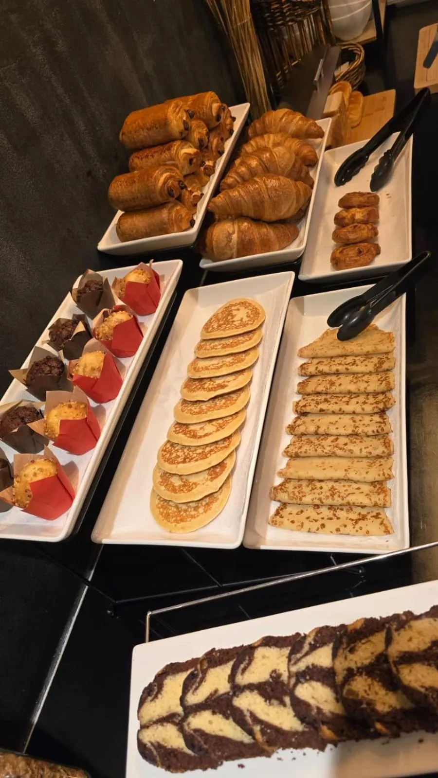 Buffet breakfast in Kyriad Fontenay - Trésigny