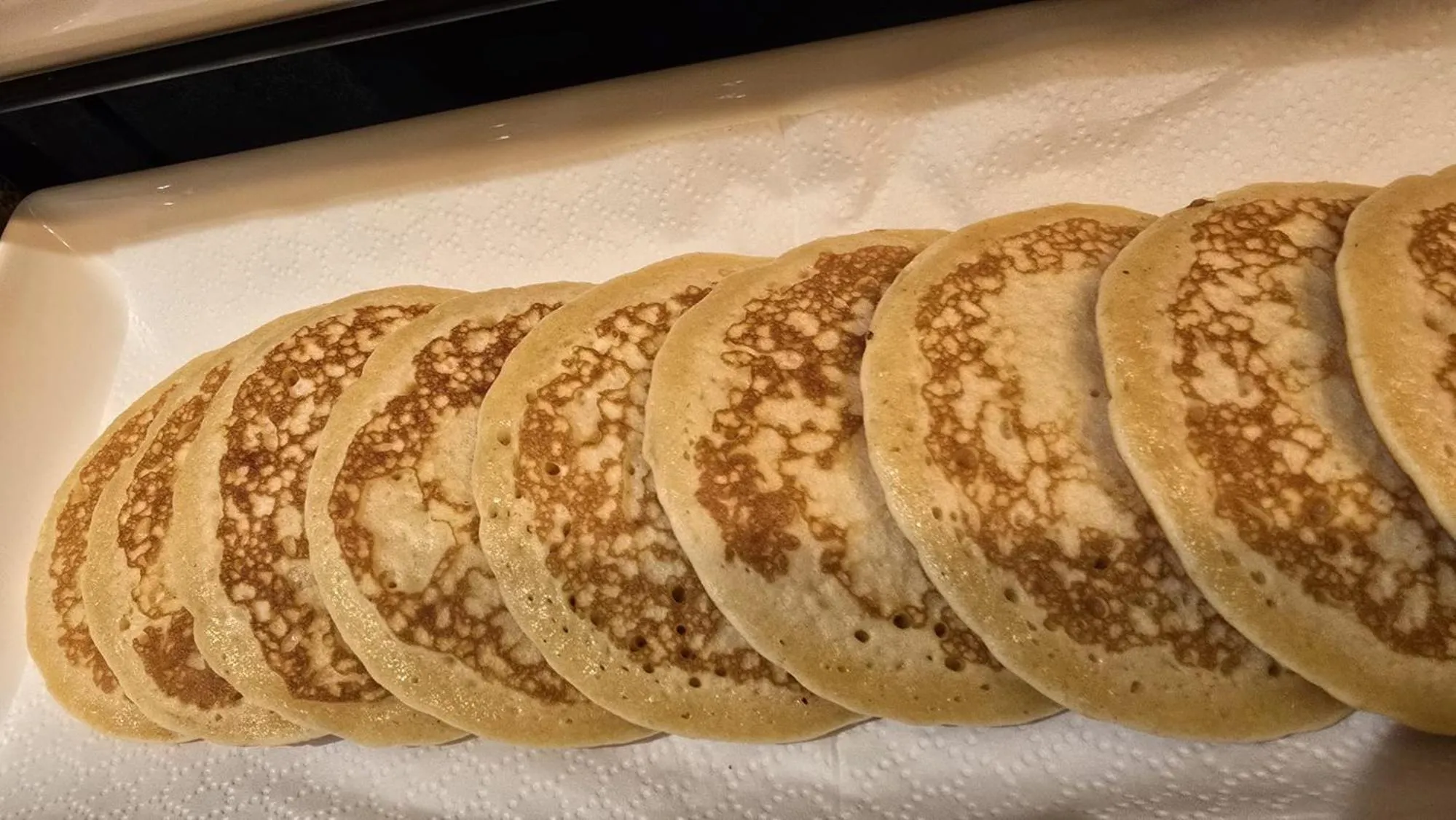 Buffet breakfast in Kyriad Fontenay - Trésigny