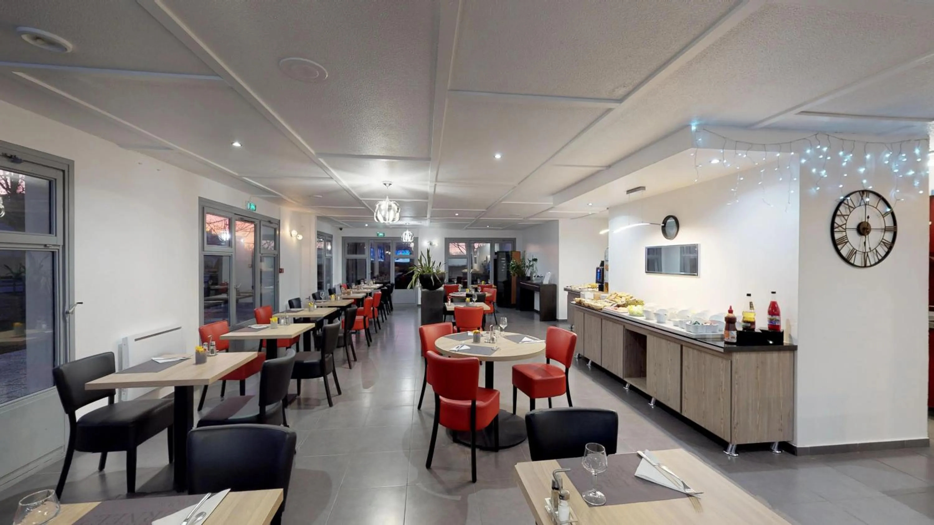 Restaurant/places to eat in Kyriad Fontenay - Trésigny