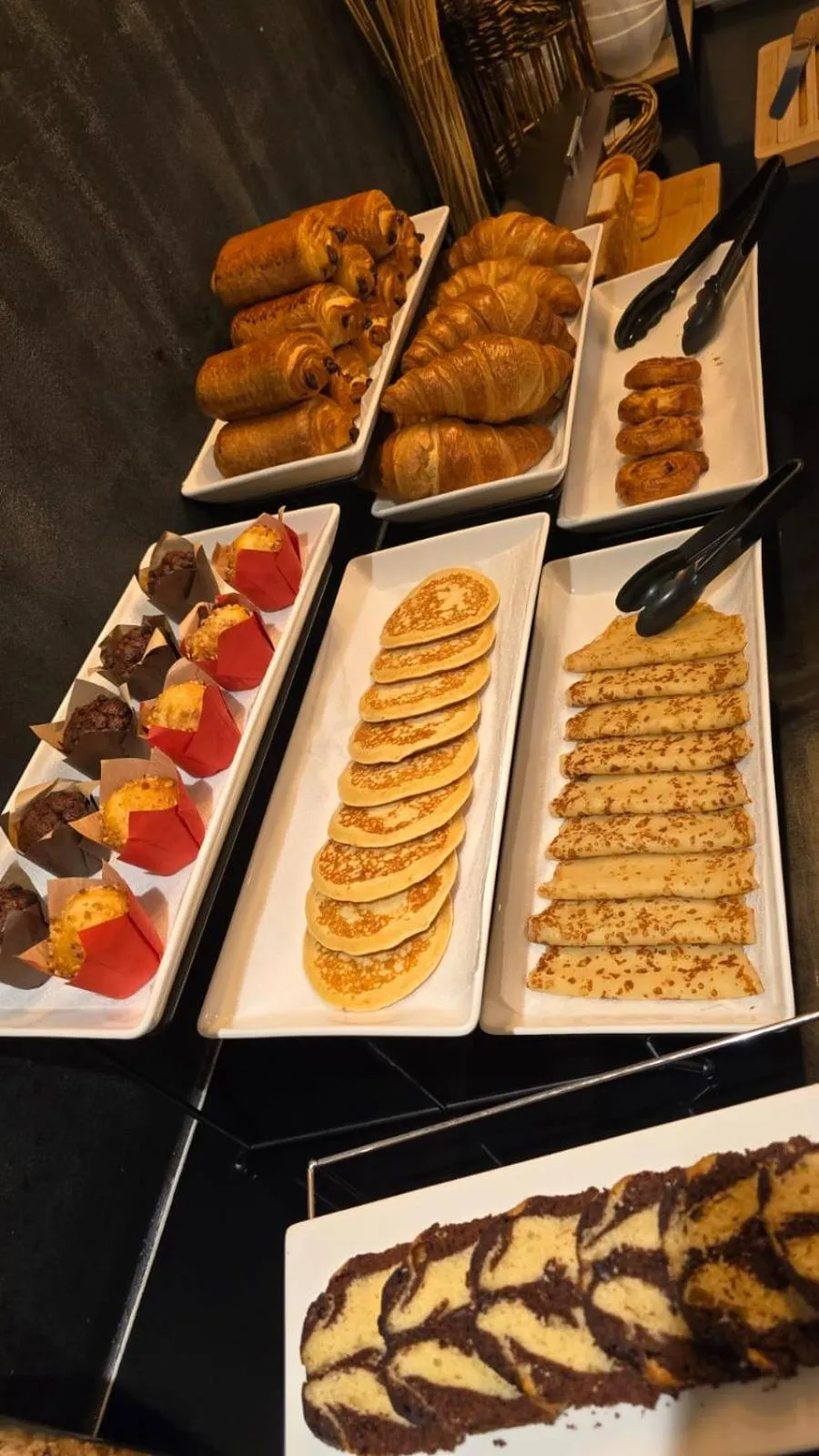 Buffet breakfast in Kyriad Fontenay - Trésigny