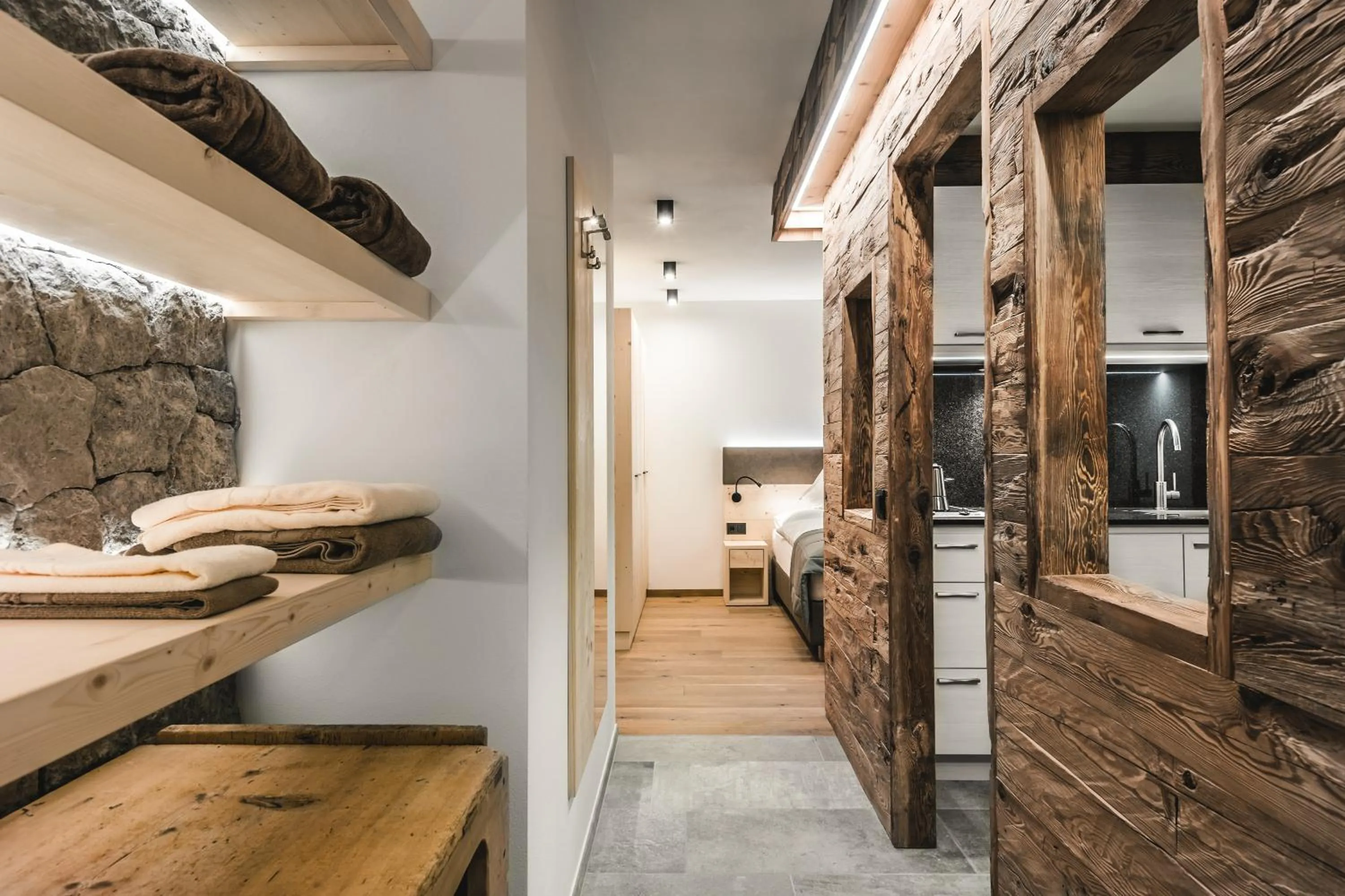 Photo of the whole room in Lüch de Costa