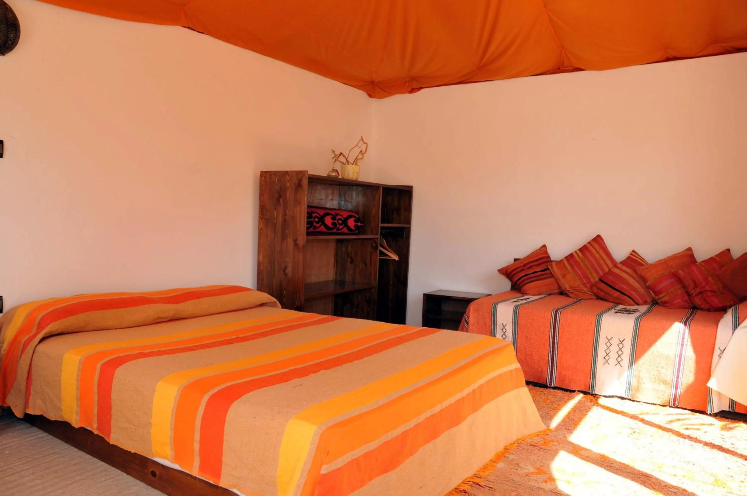 Staff, Bed in Aftas Trip