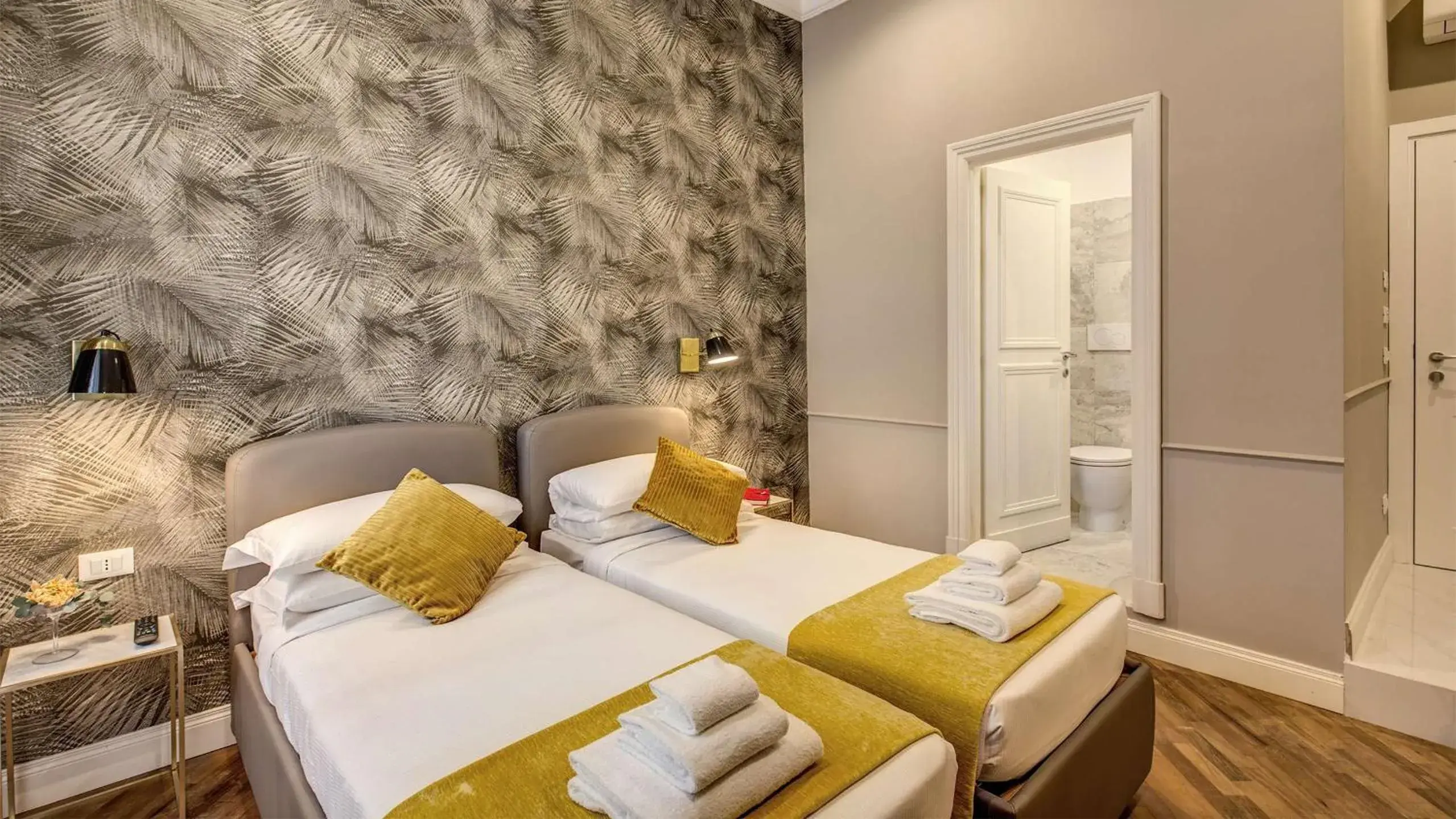 Bedroom, Bed in Charme Spagna Boutique Hotel Bedroom, Bed in Charme Spagna Boutique Hotel