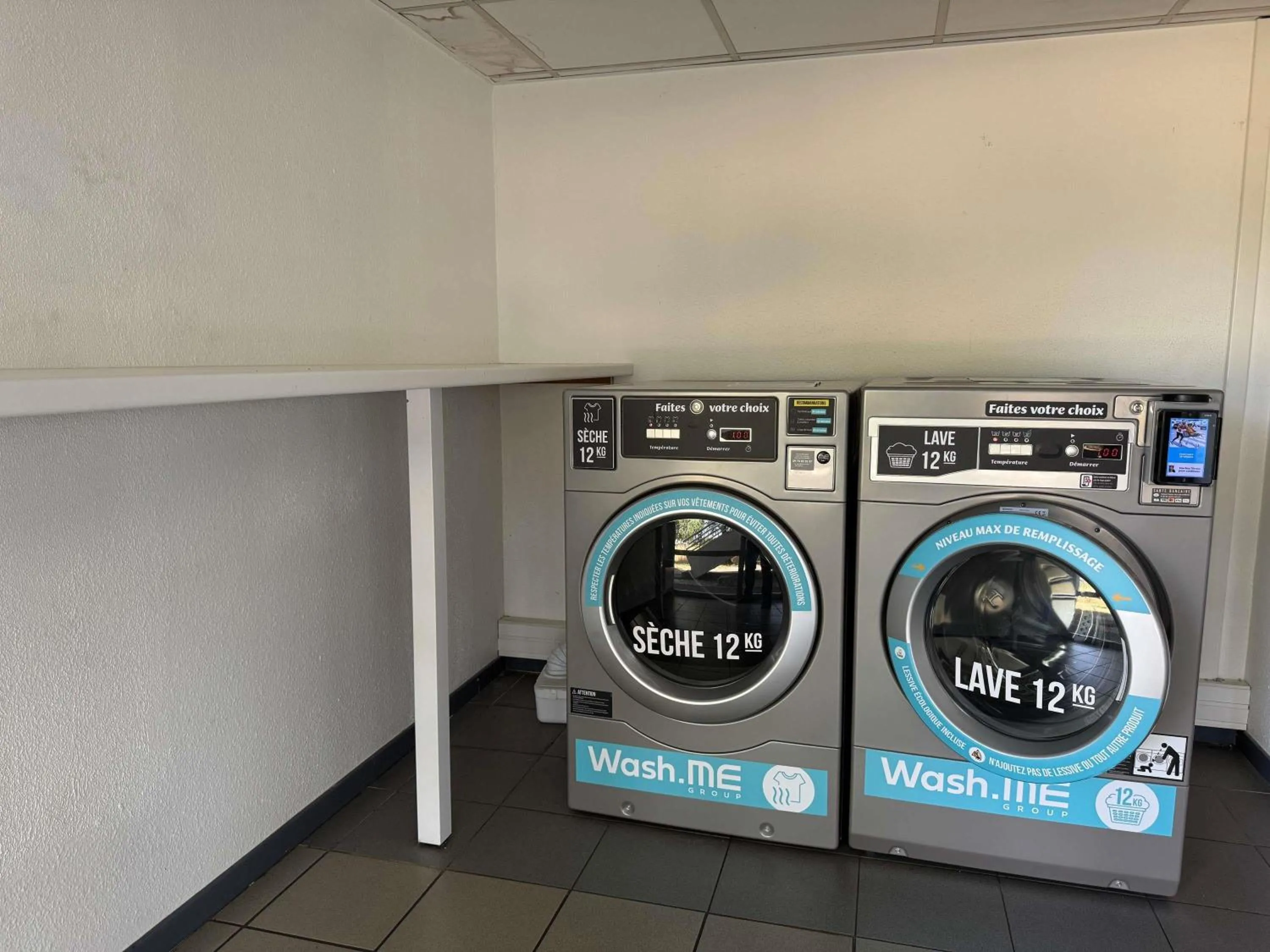 Other in greet hôtel Angoulême