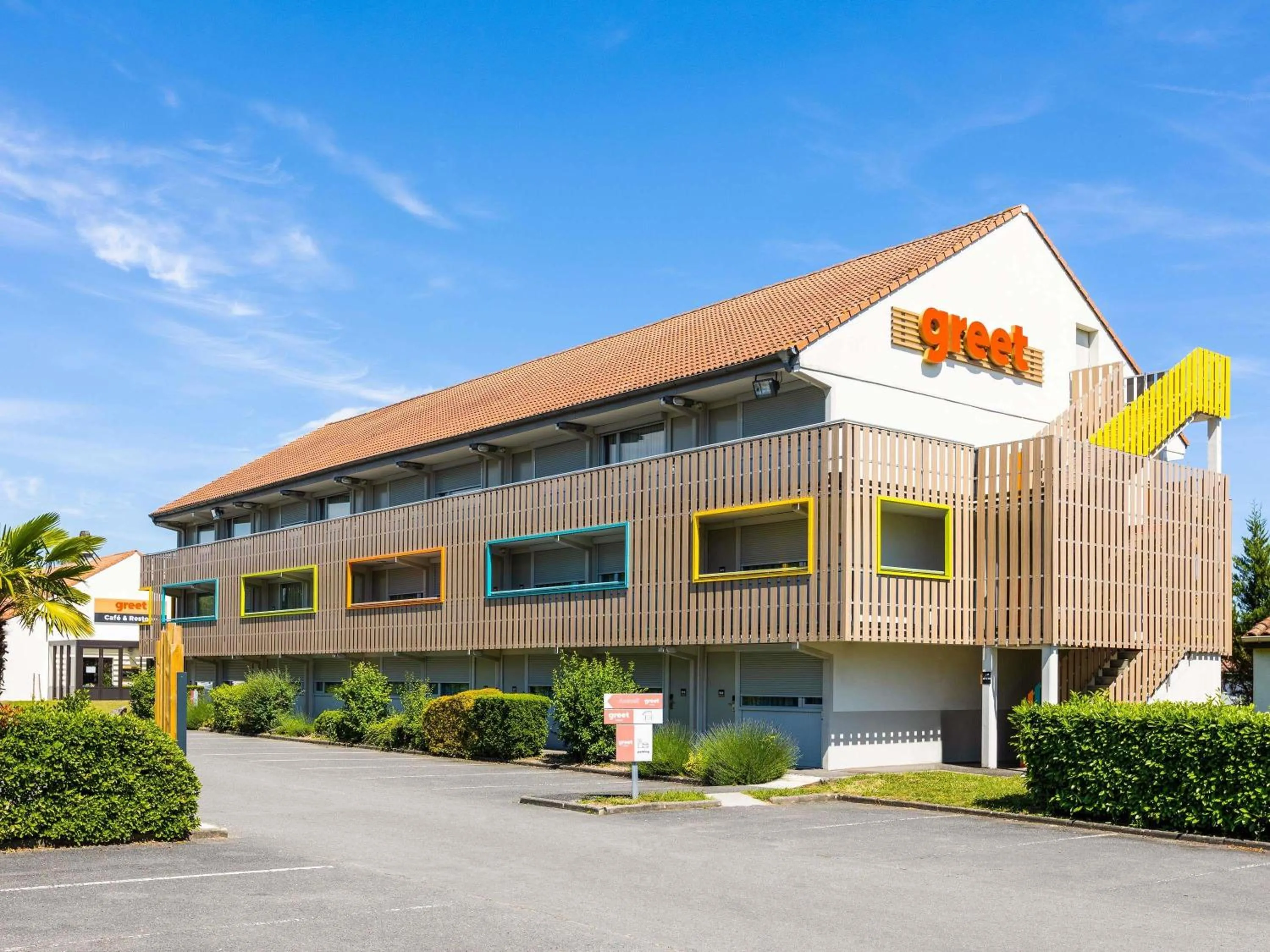 Bedroom in greet hôtel Angoulême
