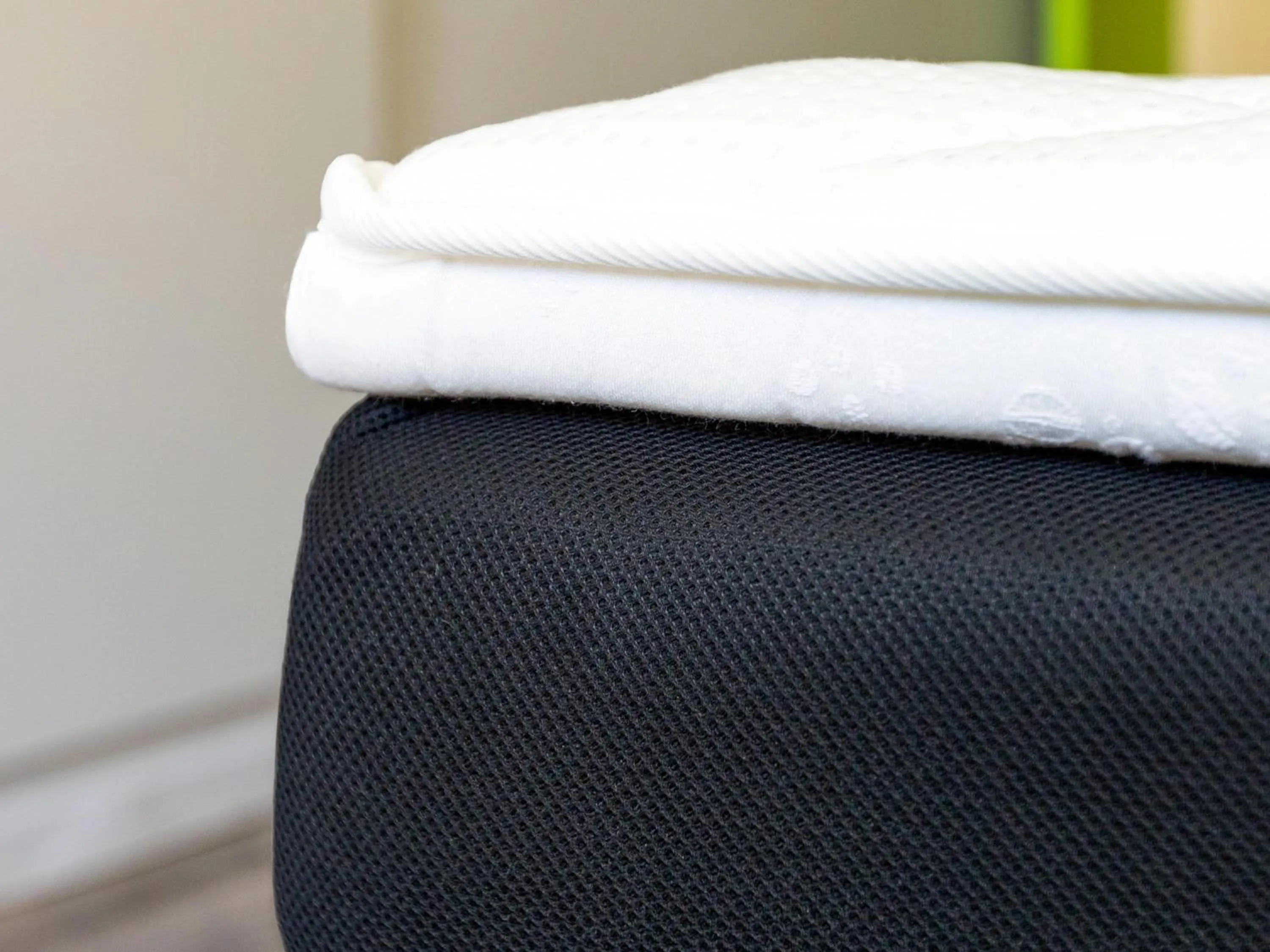 Bedroom in greet hôtel Angoulême