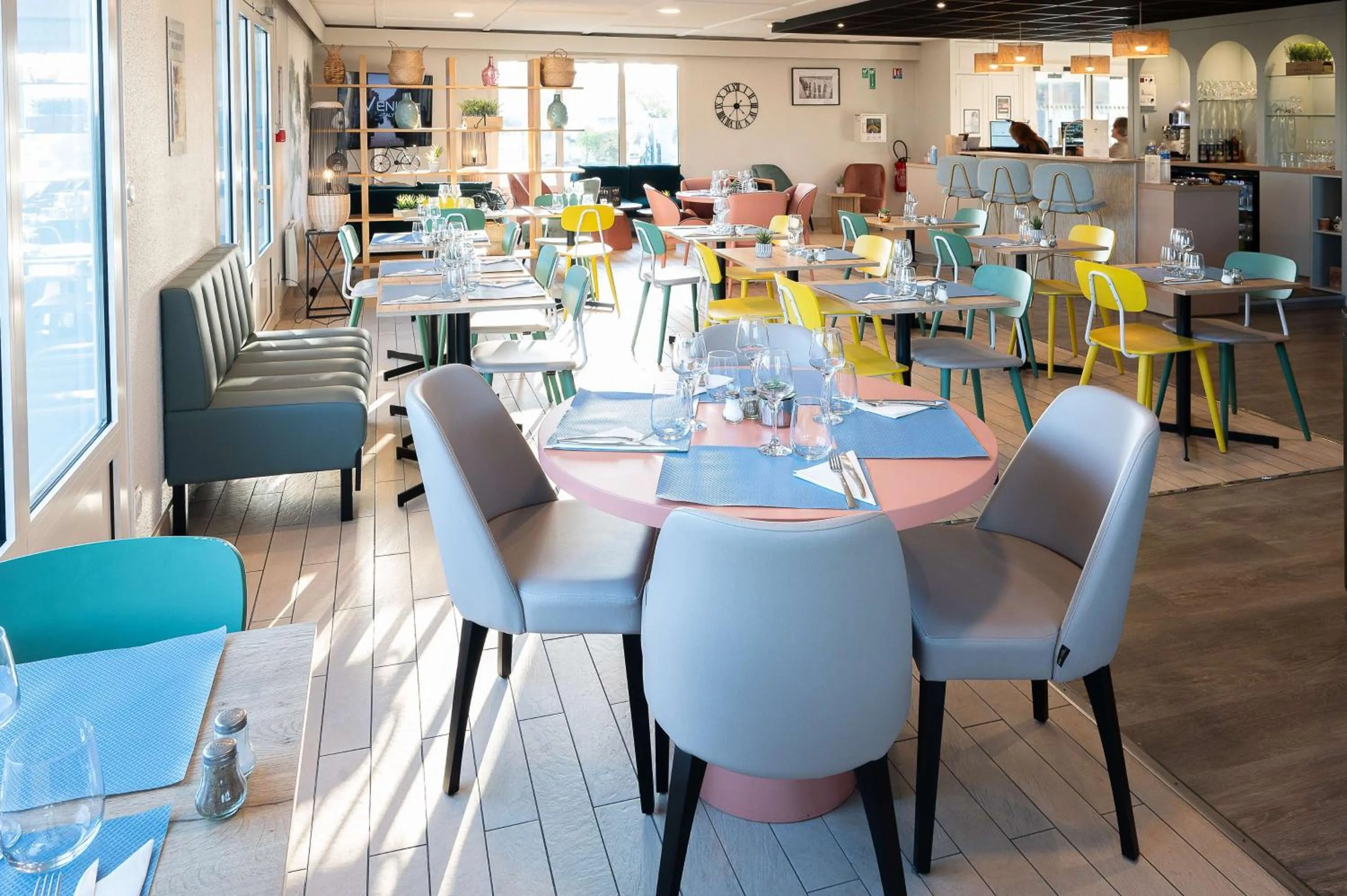 Restaurant/places to eat in Sure Hotel by Best Western Rochefort-sur-Mer