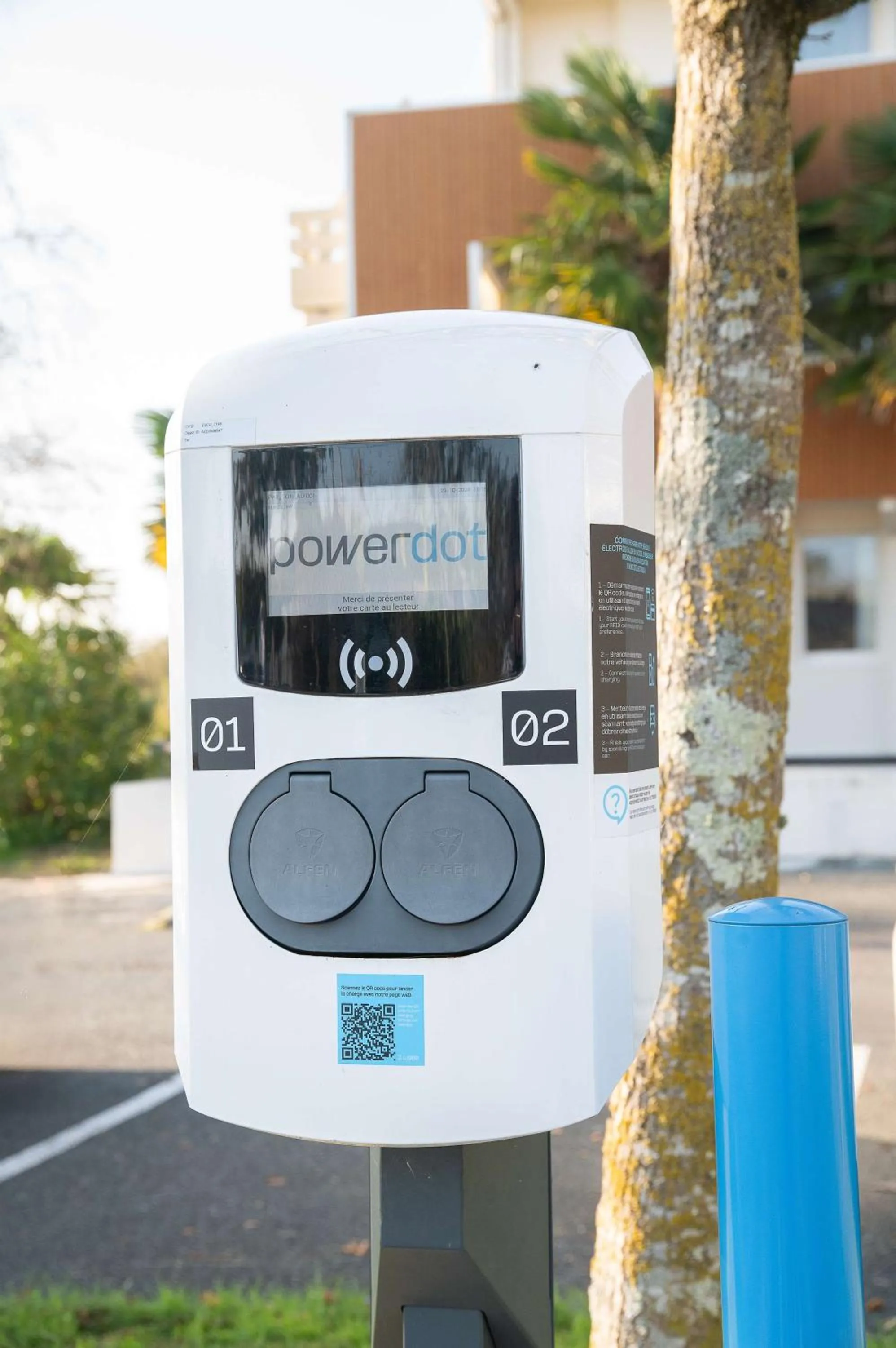 Property building in Sure Hotel by Best Western Rochefort-sur-Mer