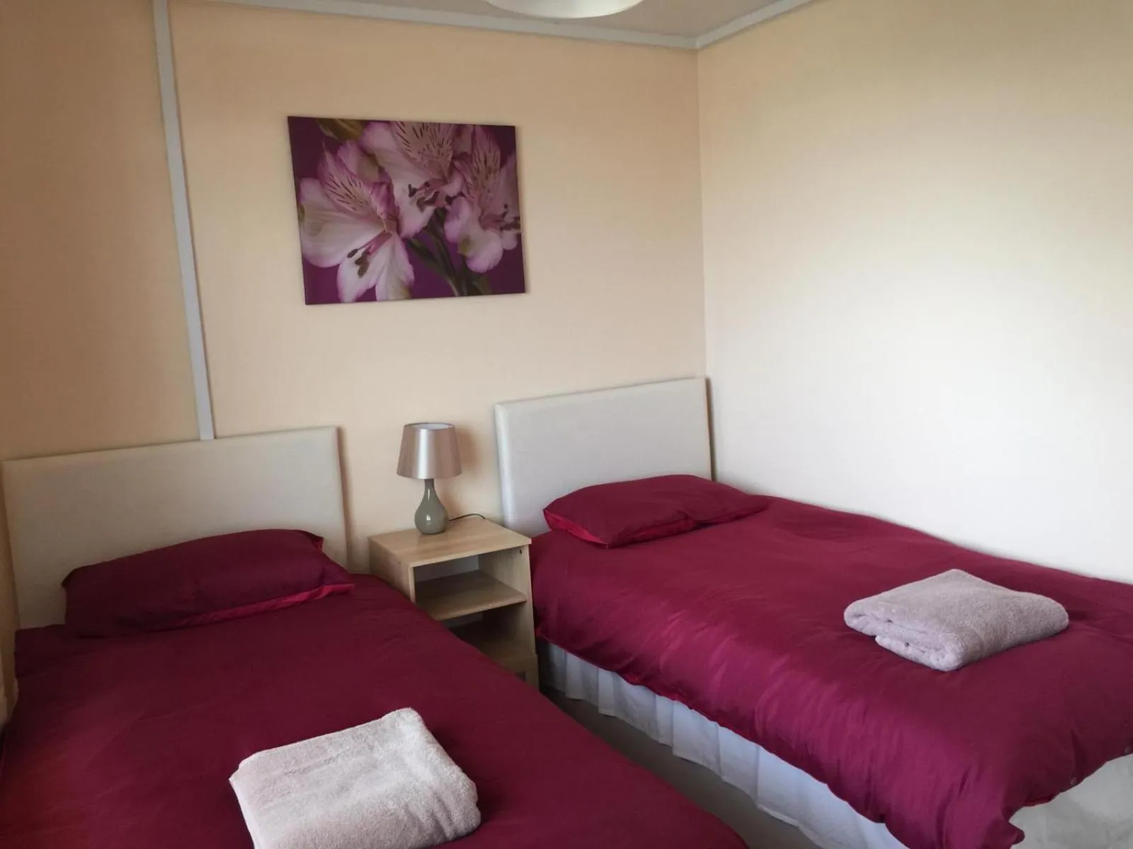 Bedroom, Bed in Laughing Buddha Guesthouse