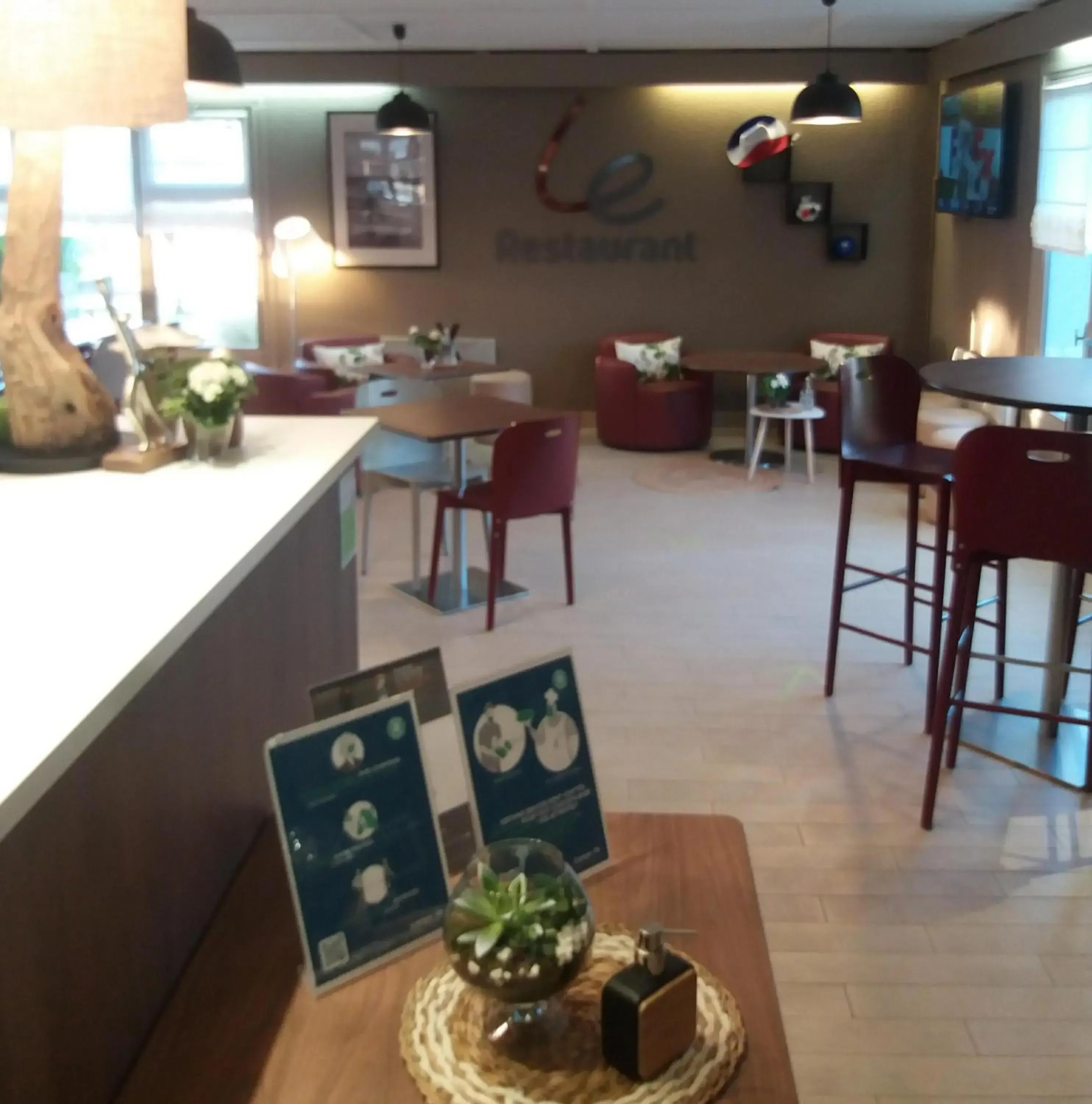 Standard Double Room in Campanile Saint-Malo ~ Saint-Jouan-Des-Guerets Standard Double Room in Campanile Saint-Malo ~ Saint-Jouan-Des-Guerets