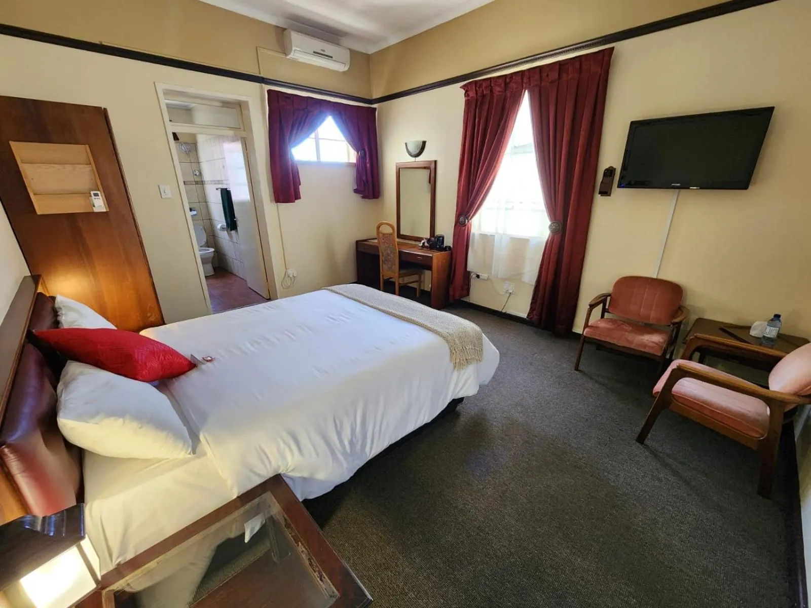 Bed in Royal Hotel Ladysmith