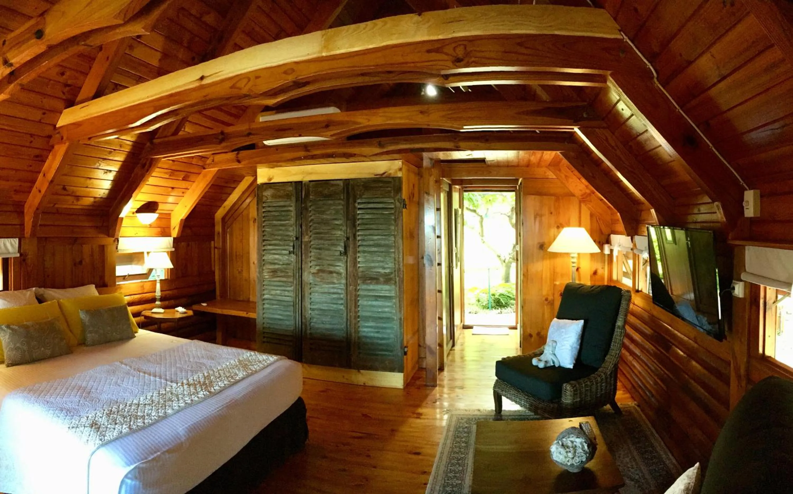 Photo of the whole room, Bed in Senteur Vanille