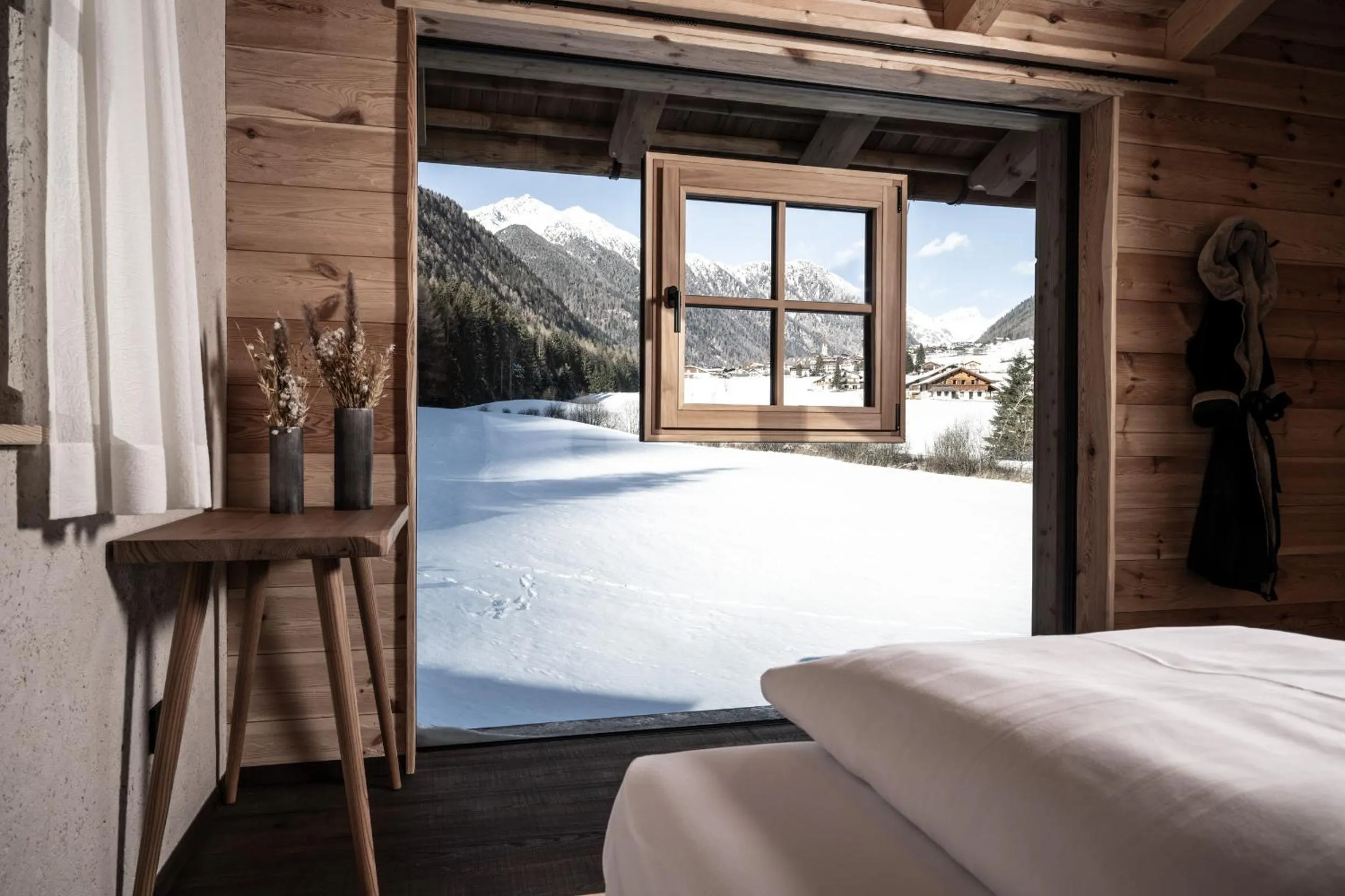 Bedroom, Bed in Valsegg Chalets Südtirol - luxury and private hideaway
