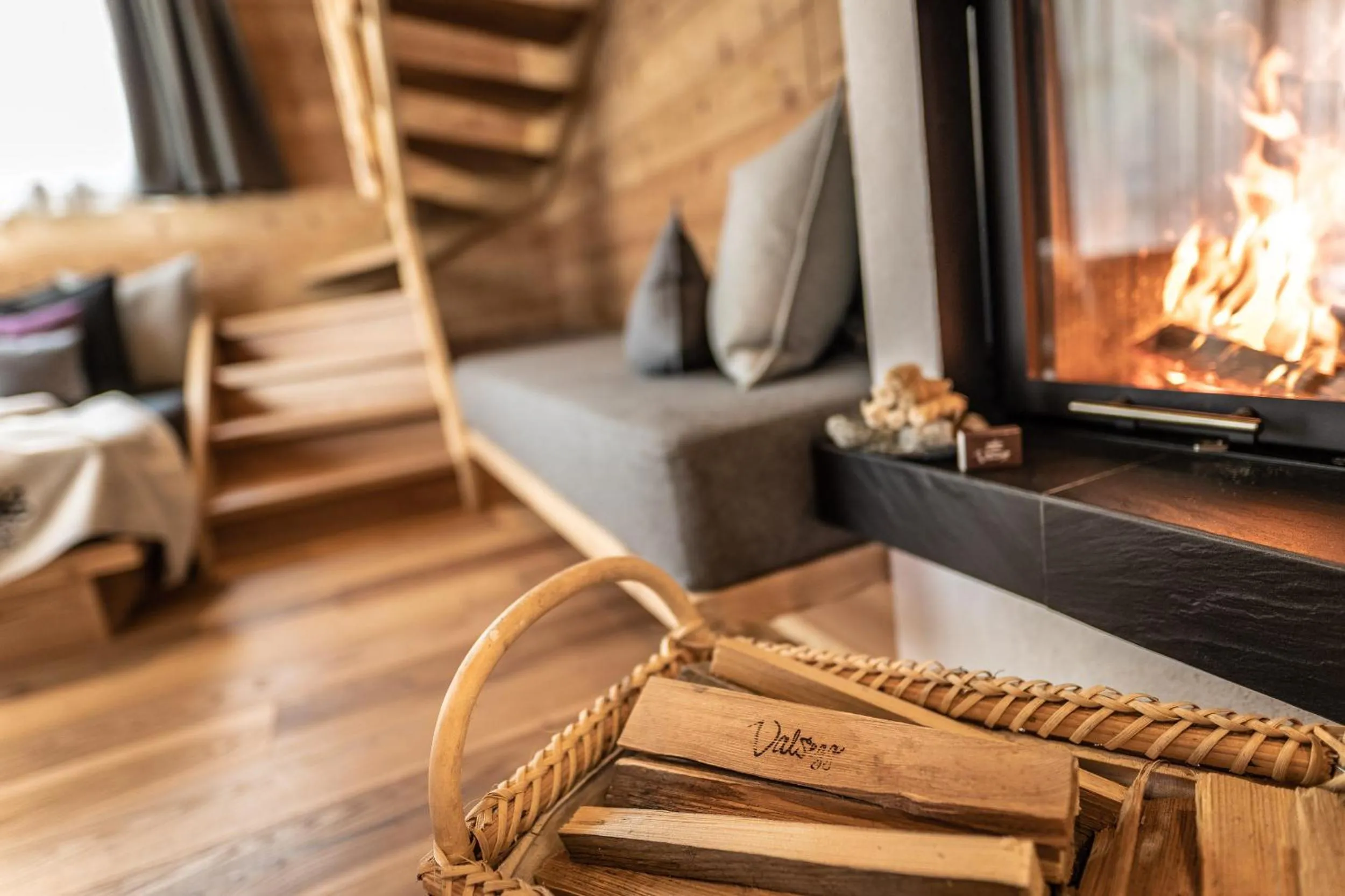 Living room in Valsegg Chalets Südtirol - luxury and private hideaway