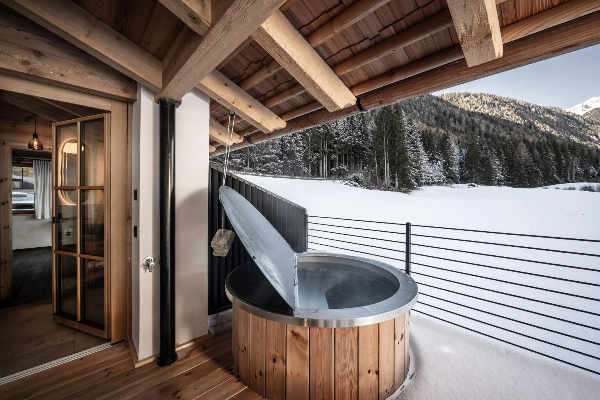 Winter in Valsegg Chalets Südtirol - luxury and private hideaway
