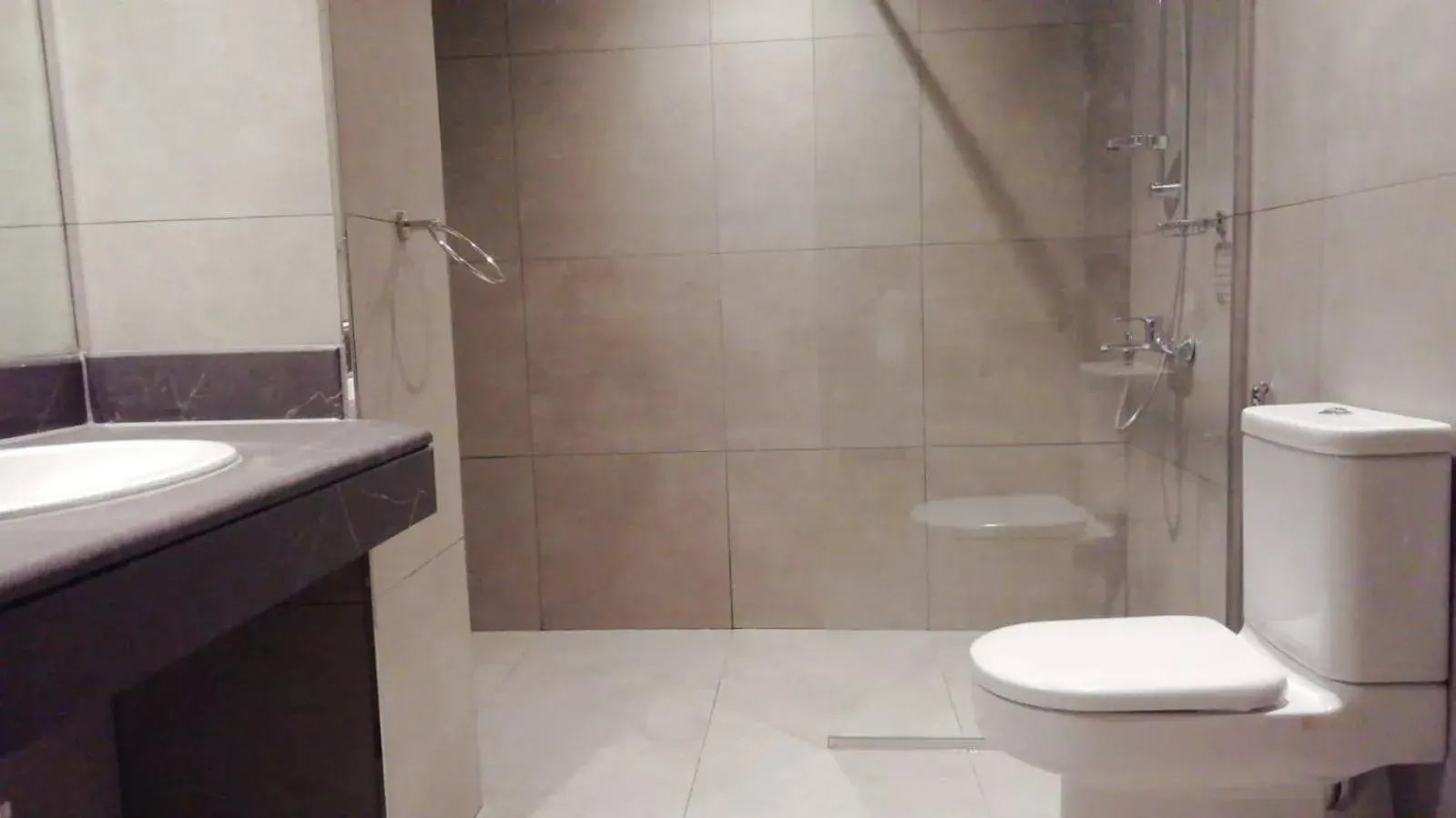 Infinity Tower Suites WLL Infinity Tower Suites WLL