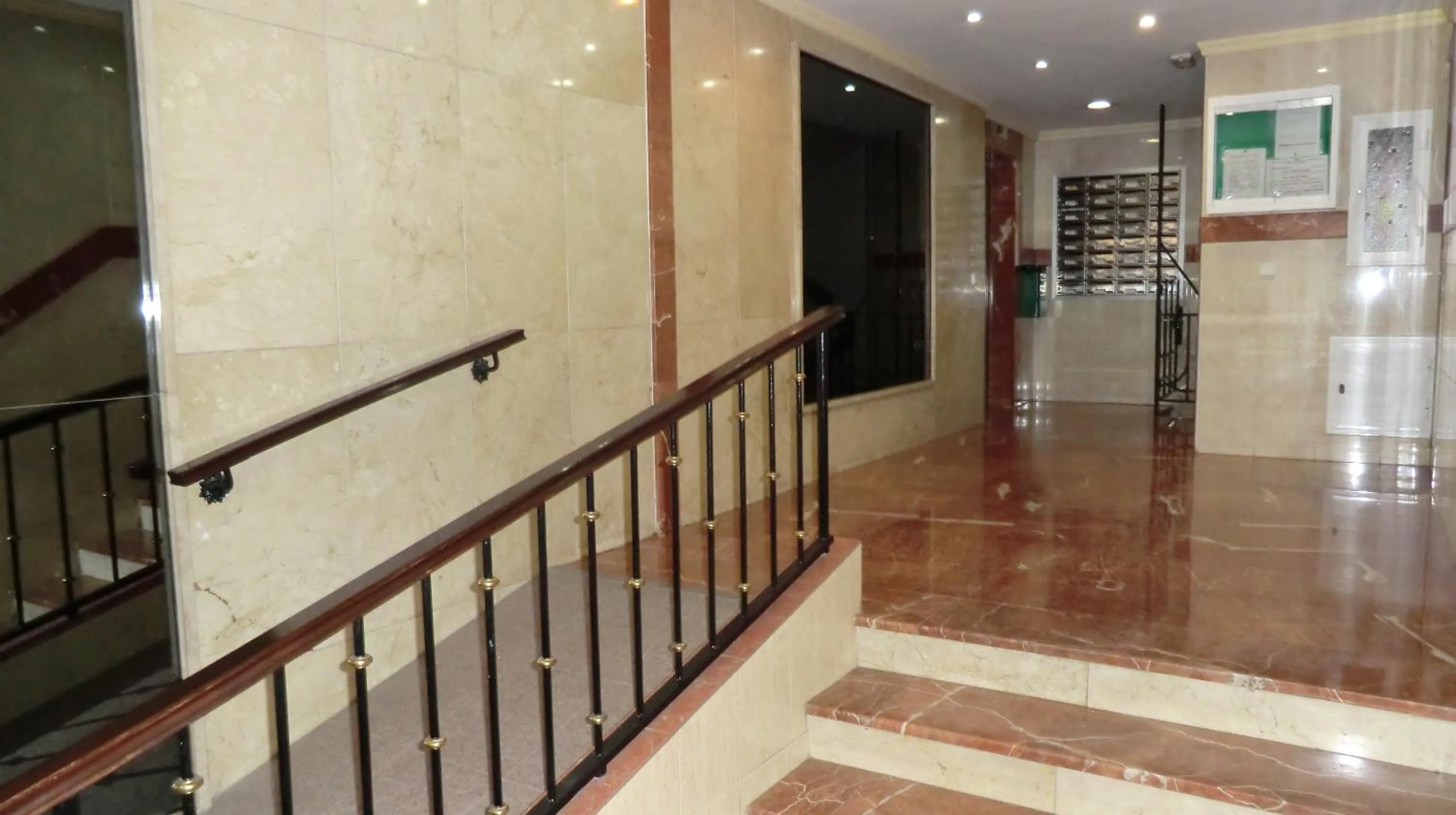 Property building in Apartamento Huelin