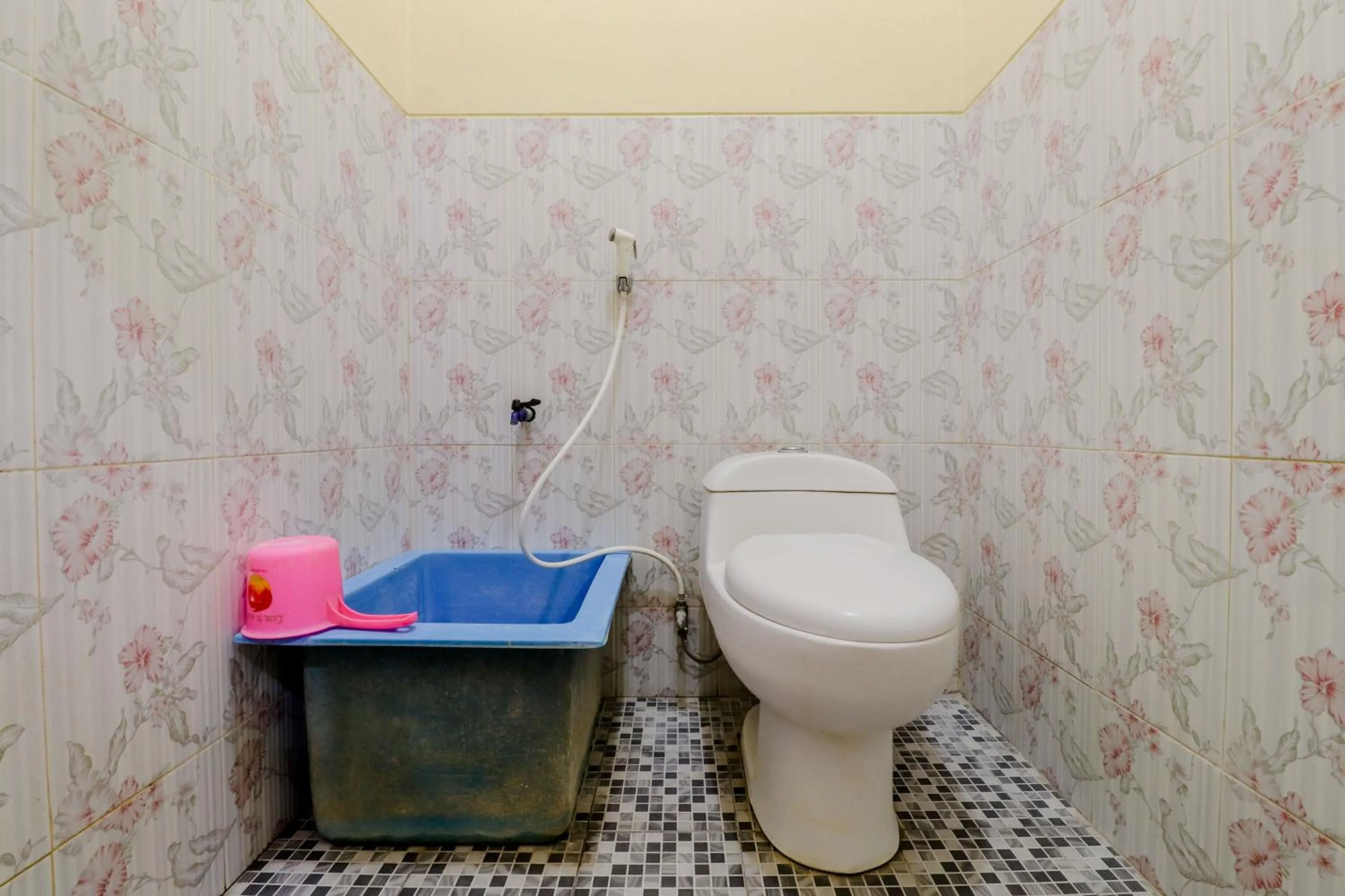 Bathroom in Penginapan Barokah