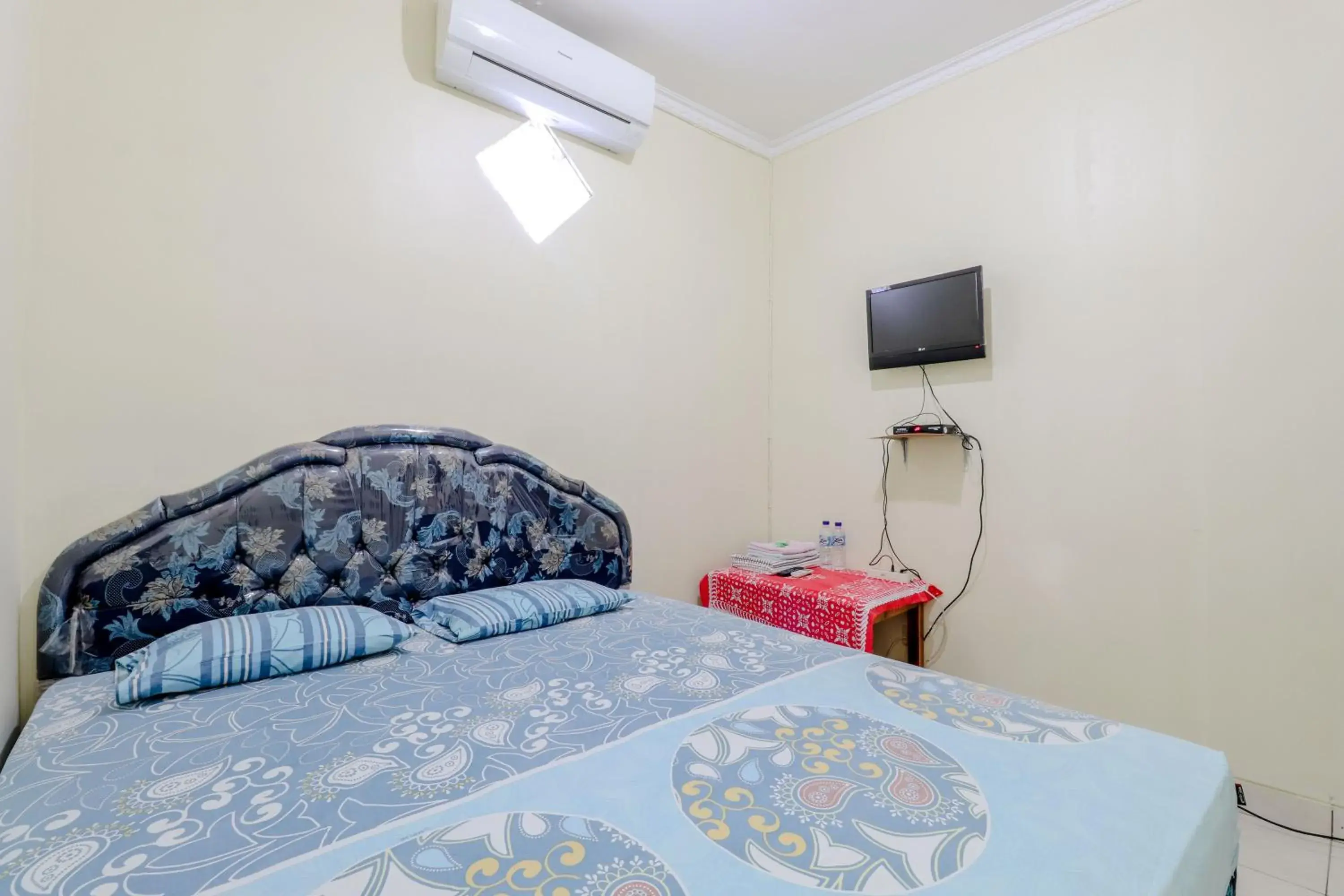 Bedroom, Bed in Penginapan Barokah Bedroom, Bed in Penginapan Barokah