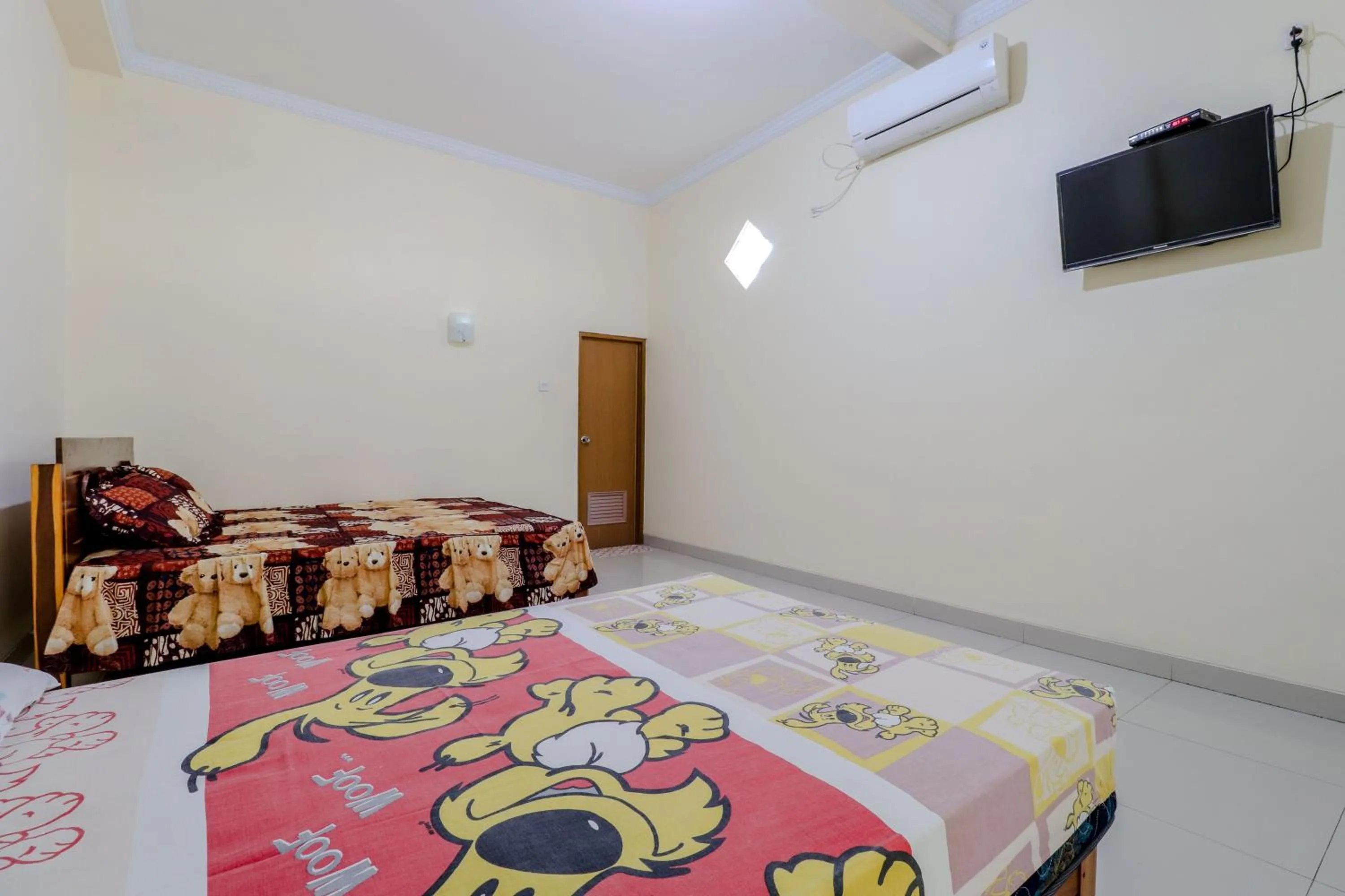 Bedroom, Bed in Penginapan Barokah